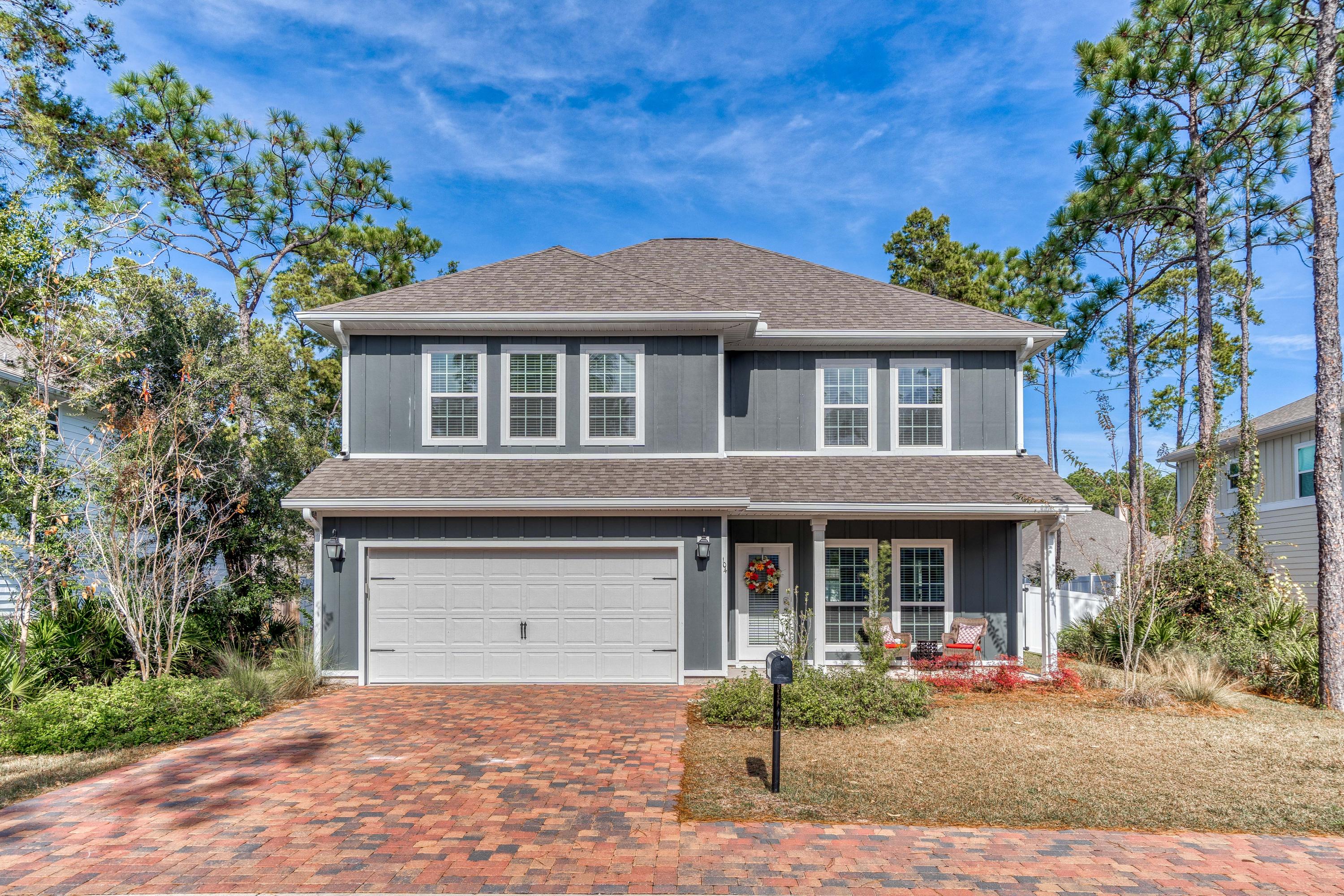 Mussett Bayou Manor - Residential