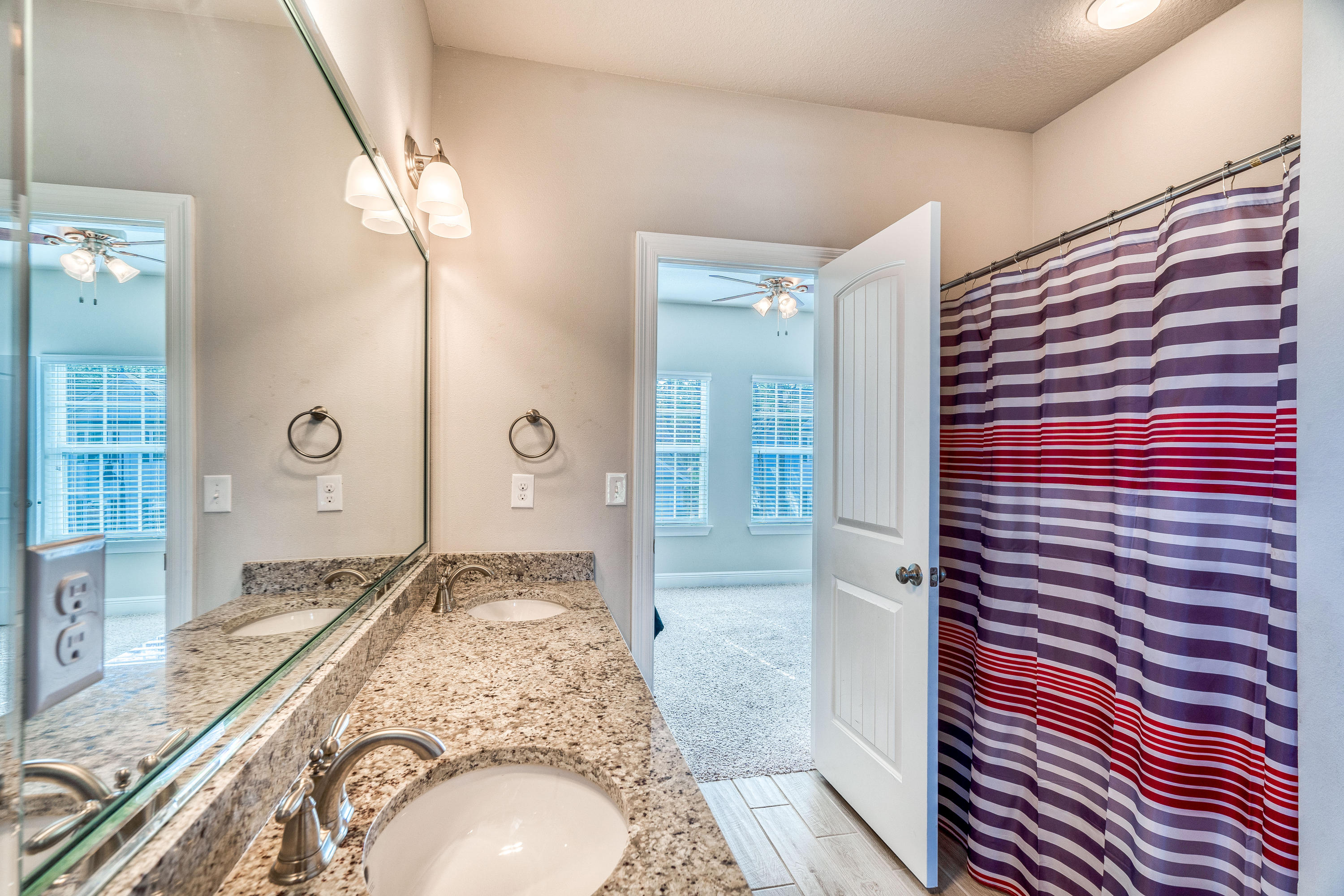 Mussett Bayou Manor - Residential