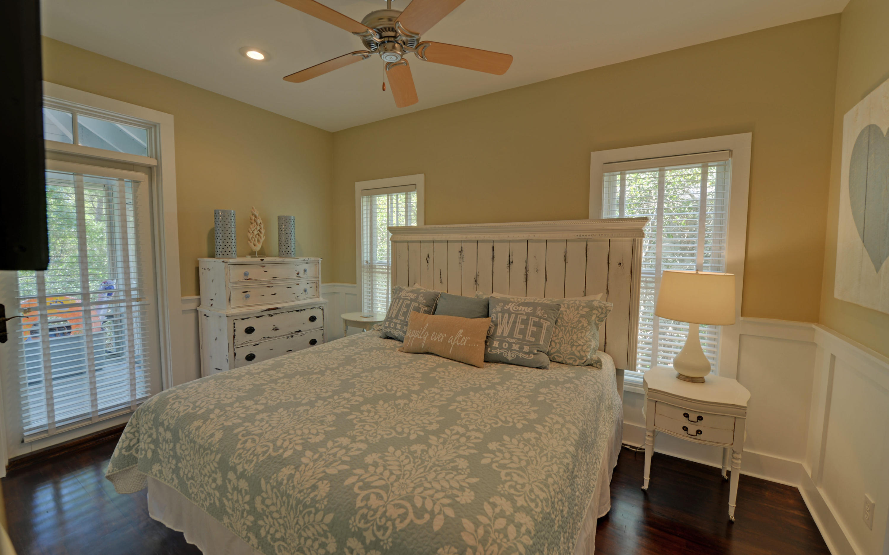 MAGNOLIA COTTAGES BY THE SEA - Residential