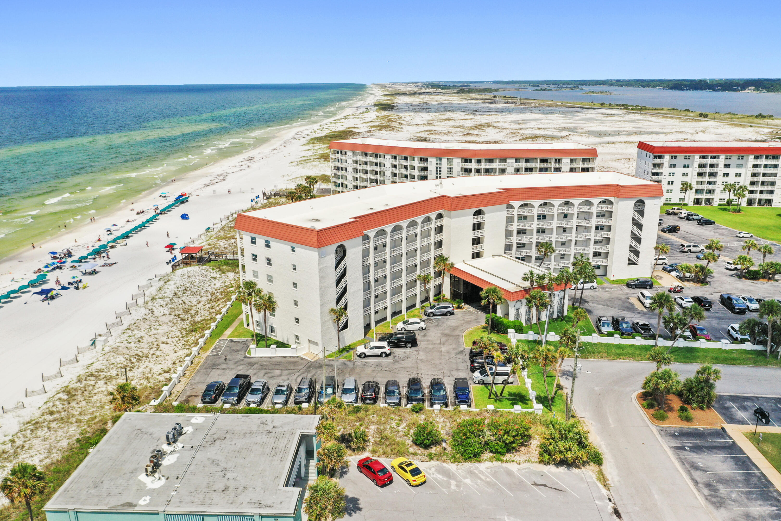 EL MATADOR CONDO - Residential Lease
