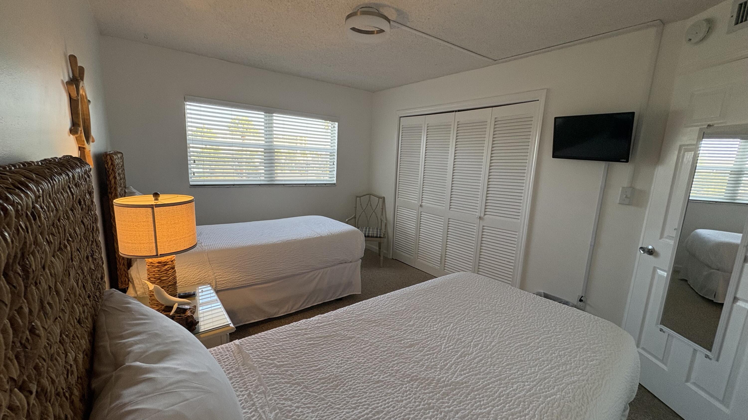 EL MATADOR CONDO - Residential Lease