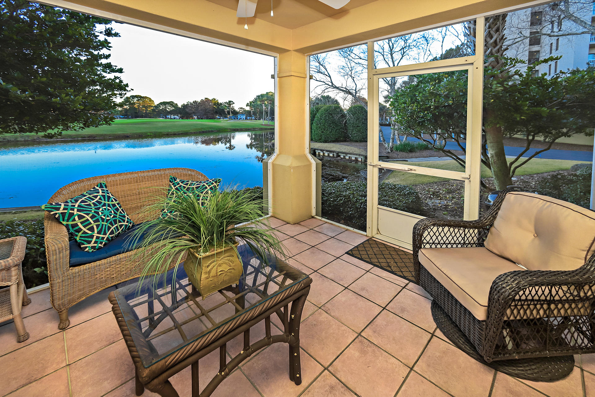 NORTH SHORE T/H - Residential