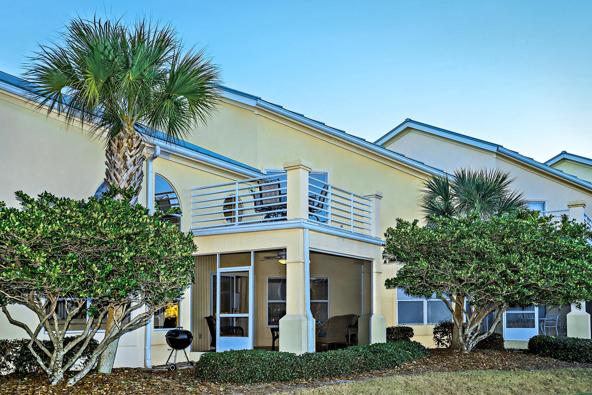 NORTH SHORE T/H - Residential