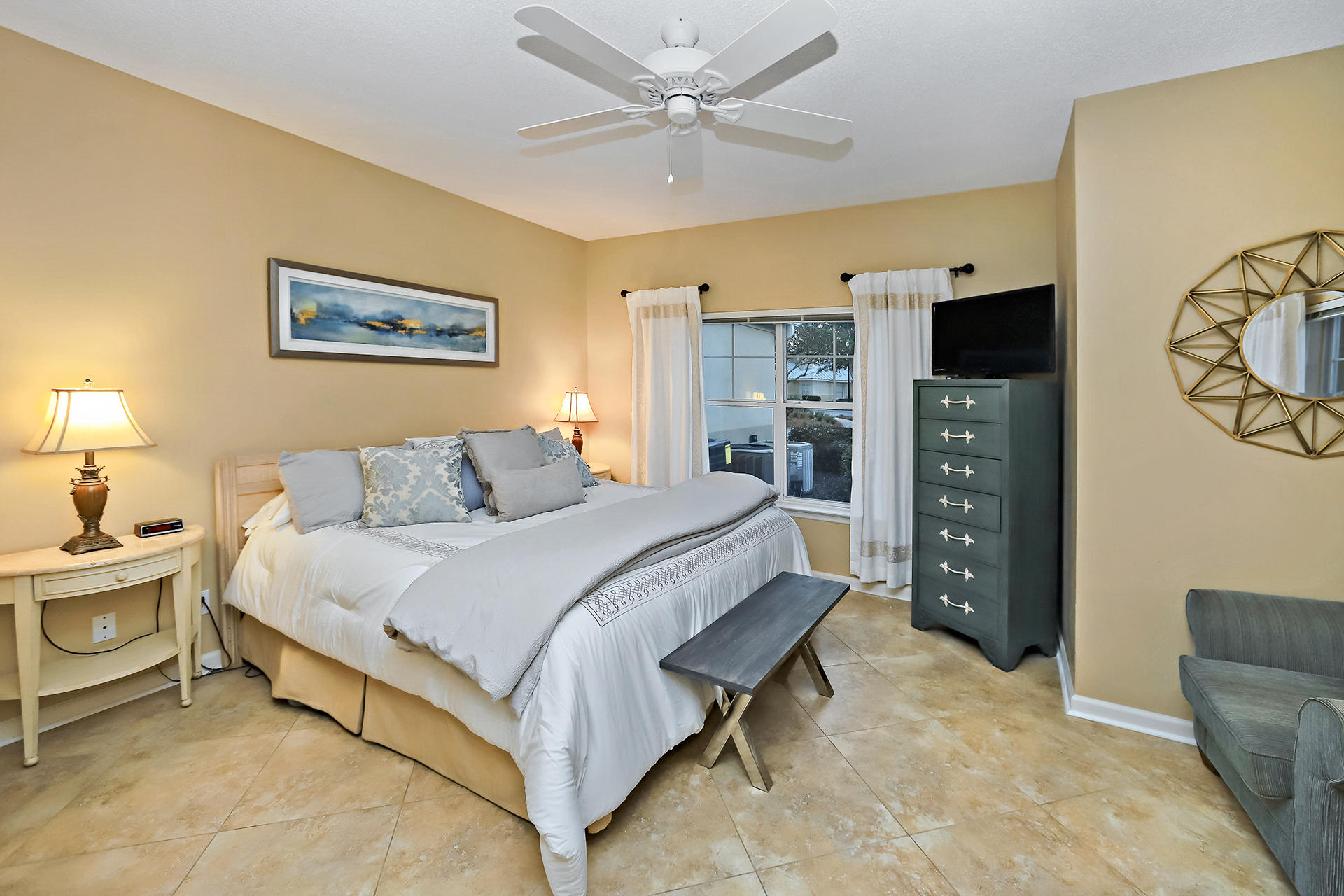 NORTH SHORE T/H - Residential