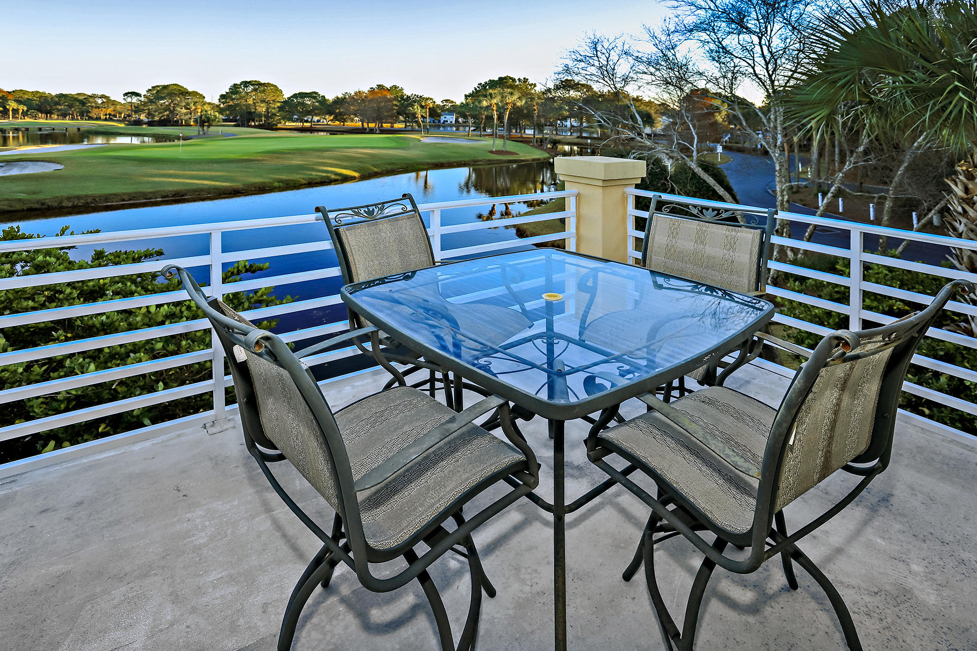 NORTH SHORE T/H - Residential