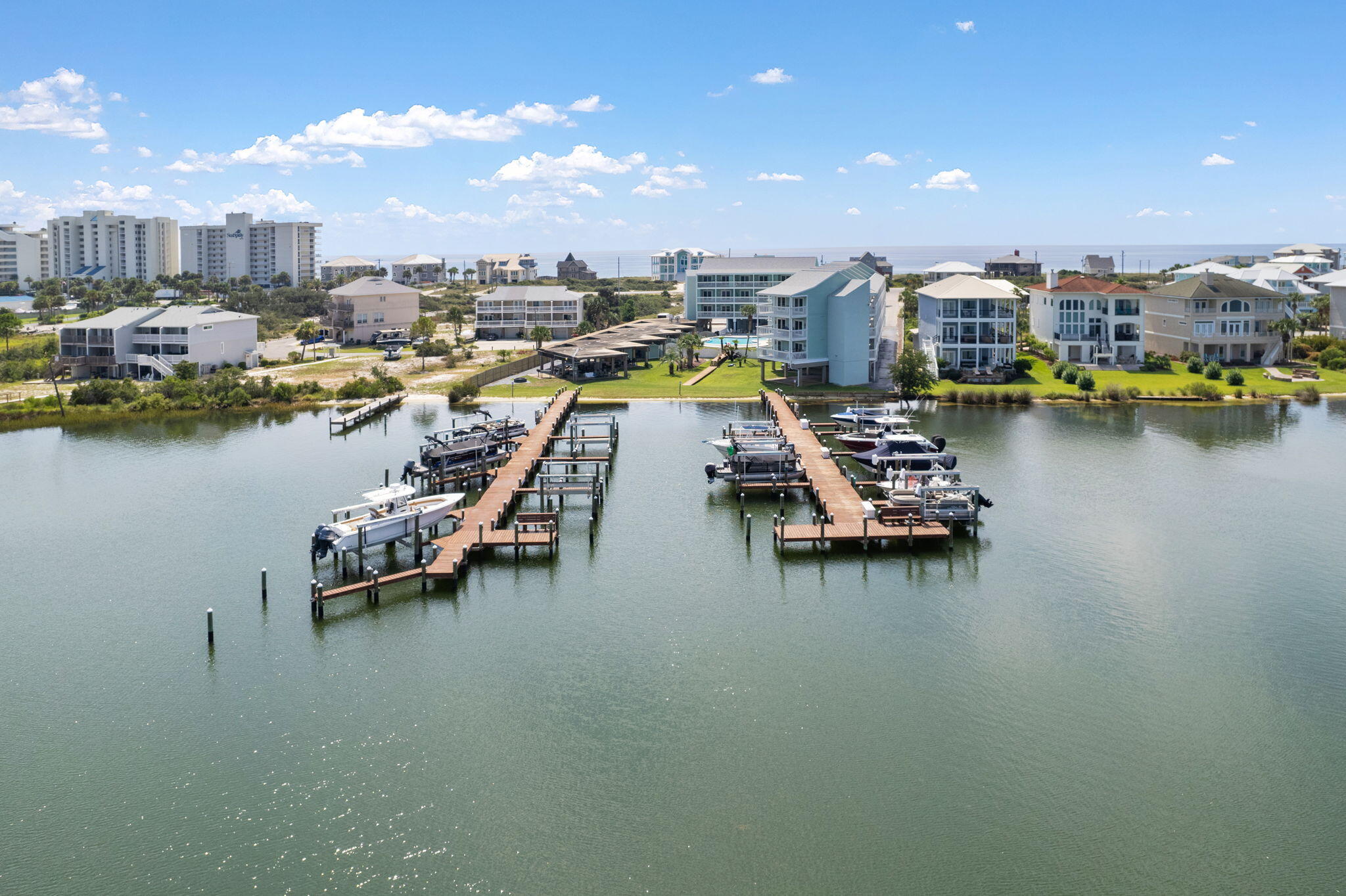 DOCKS ON OLD RIVER CONDO - Residential
