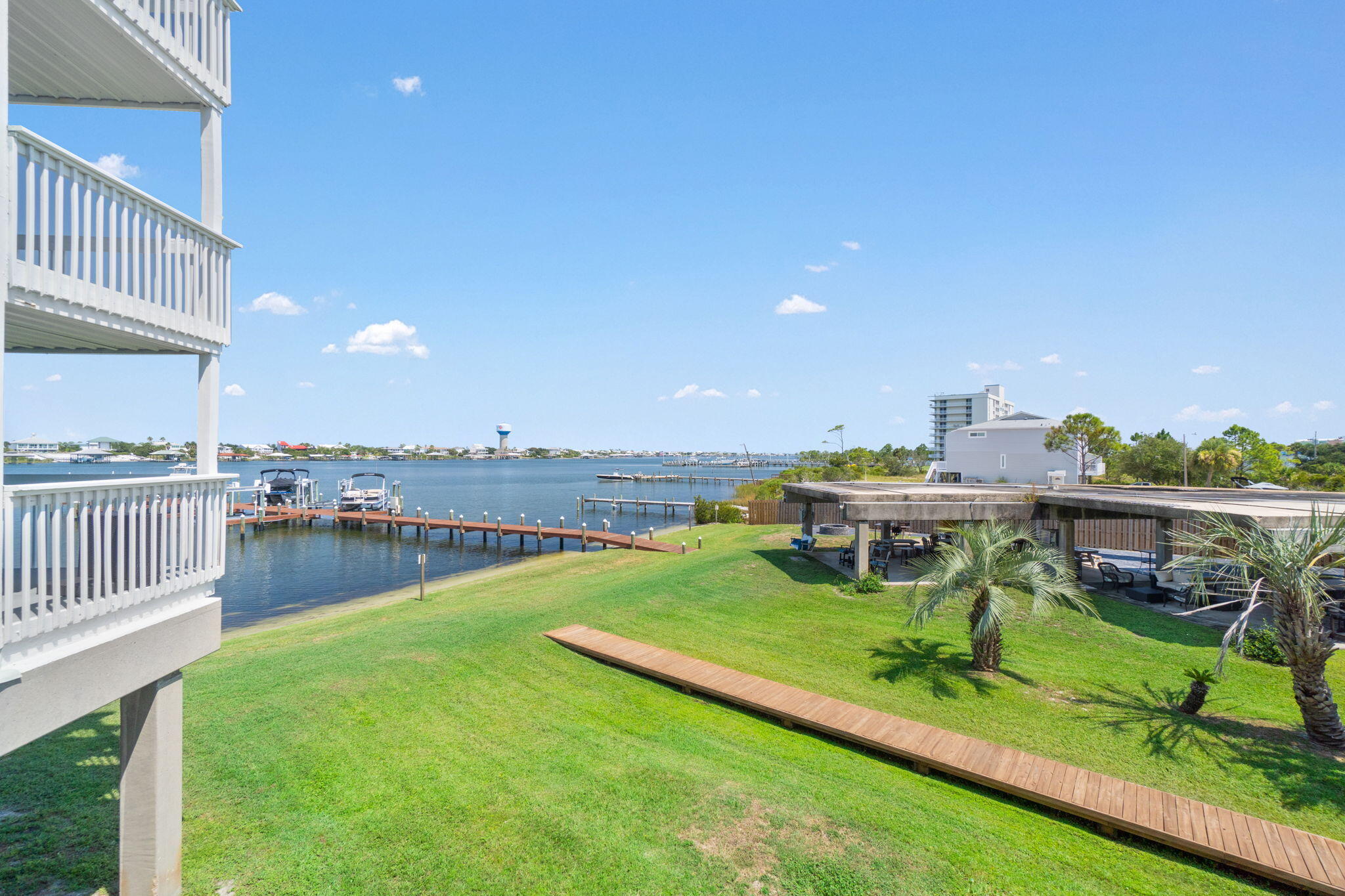 DOCKS ON OLD RIVER CONDO - Residential