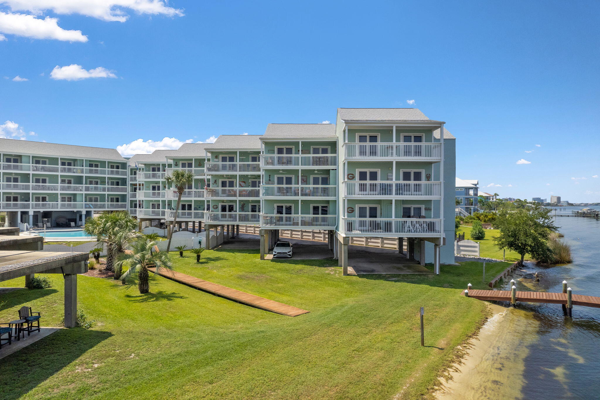 DOCKS ON OLD RIVER CONDO - Residential