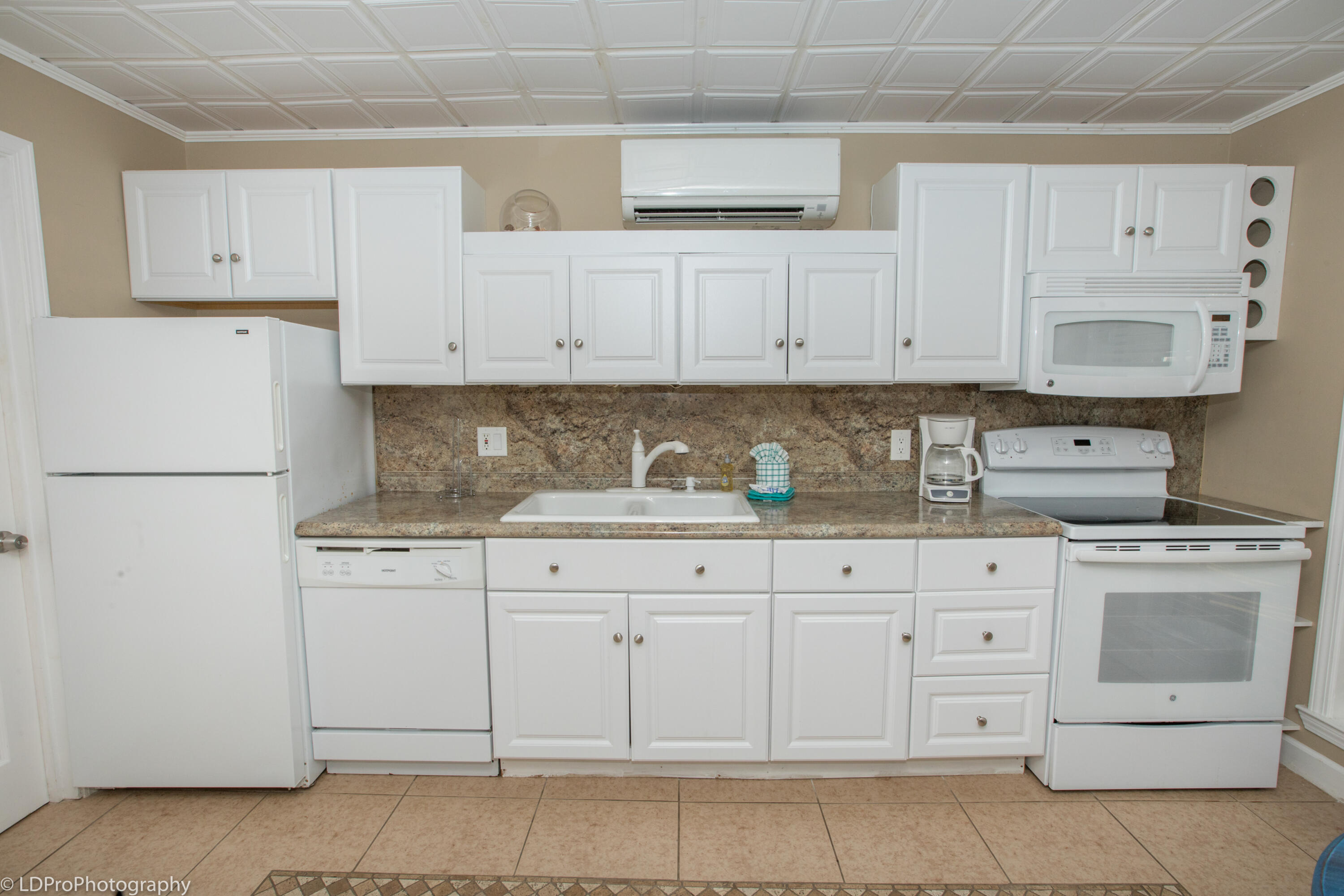 SANDPIPER COVE PHASE VIII - Residential