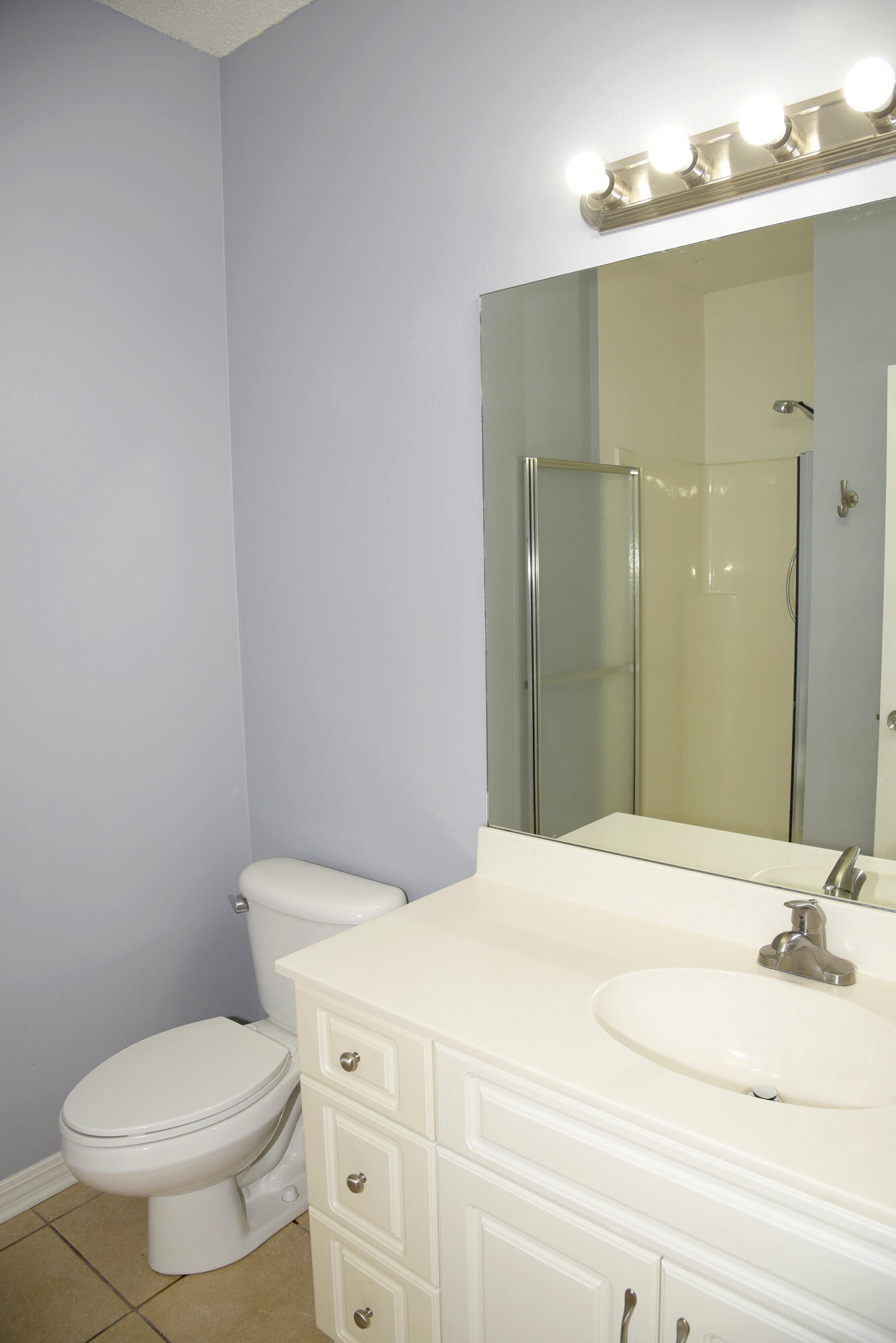 THE OAKS AT NICEVILLE - Residential Lease