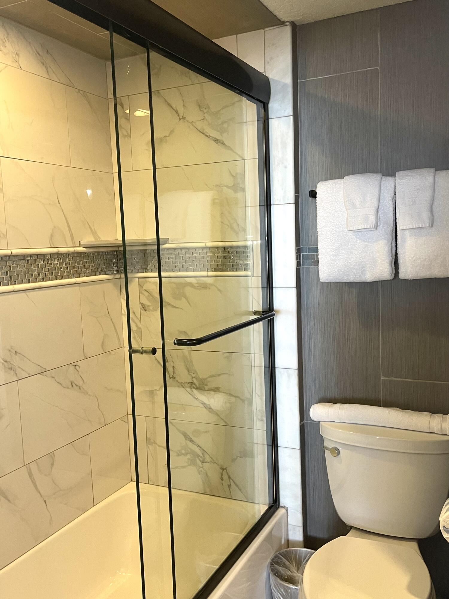 Jetty East Condominium - Residential