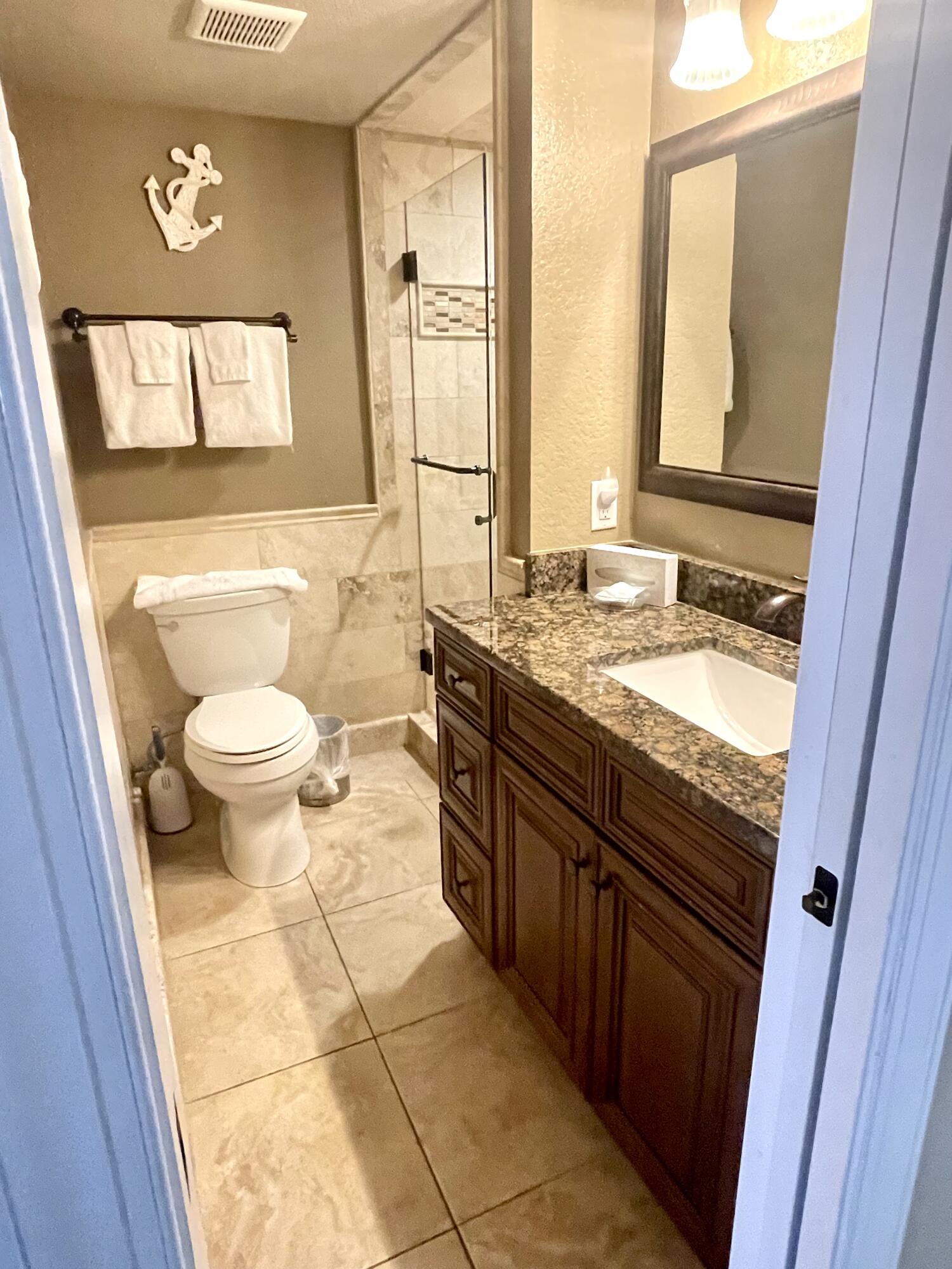 Jetty East Condominium - Residential