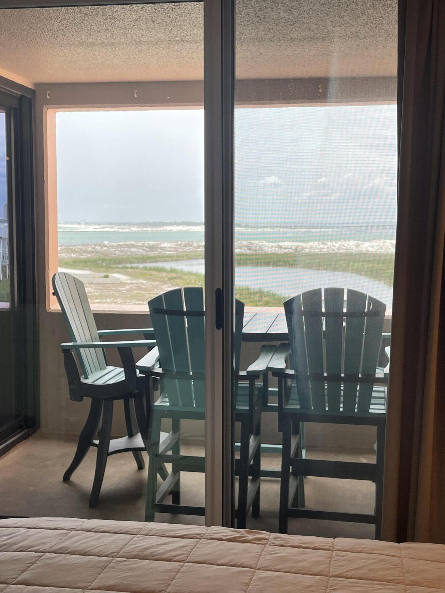 Jetty East Condominium - Residential