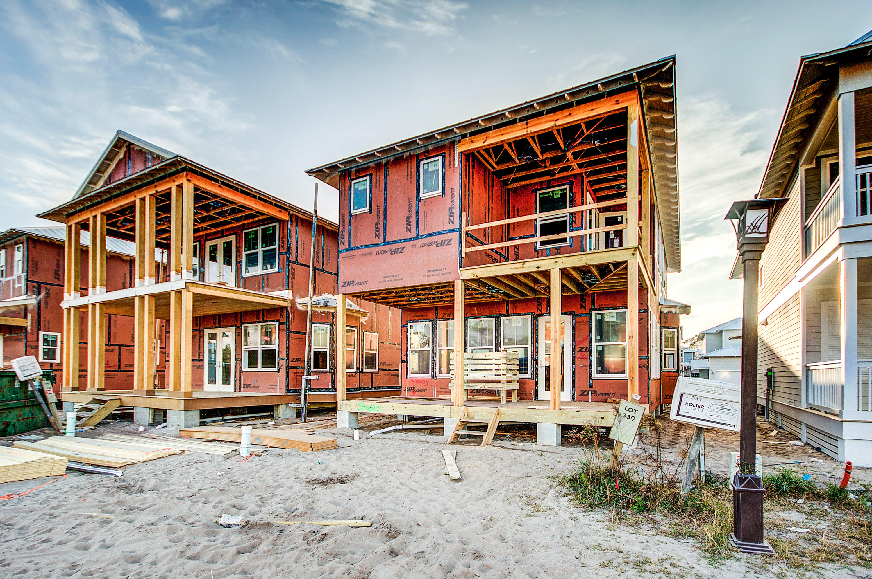 NATUREWALK AT SEAGROVE - Residential