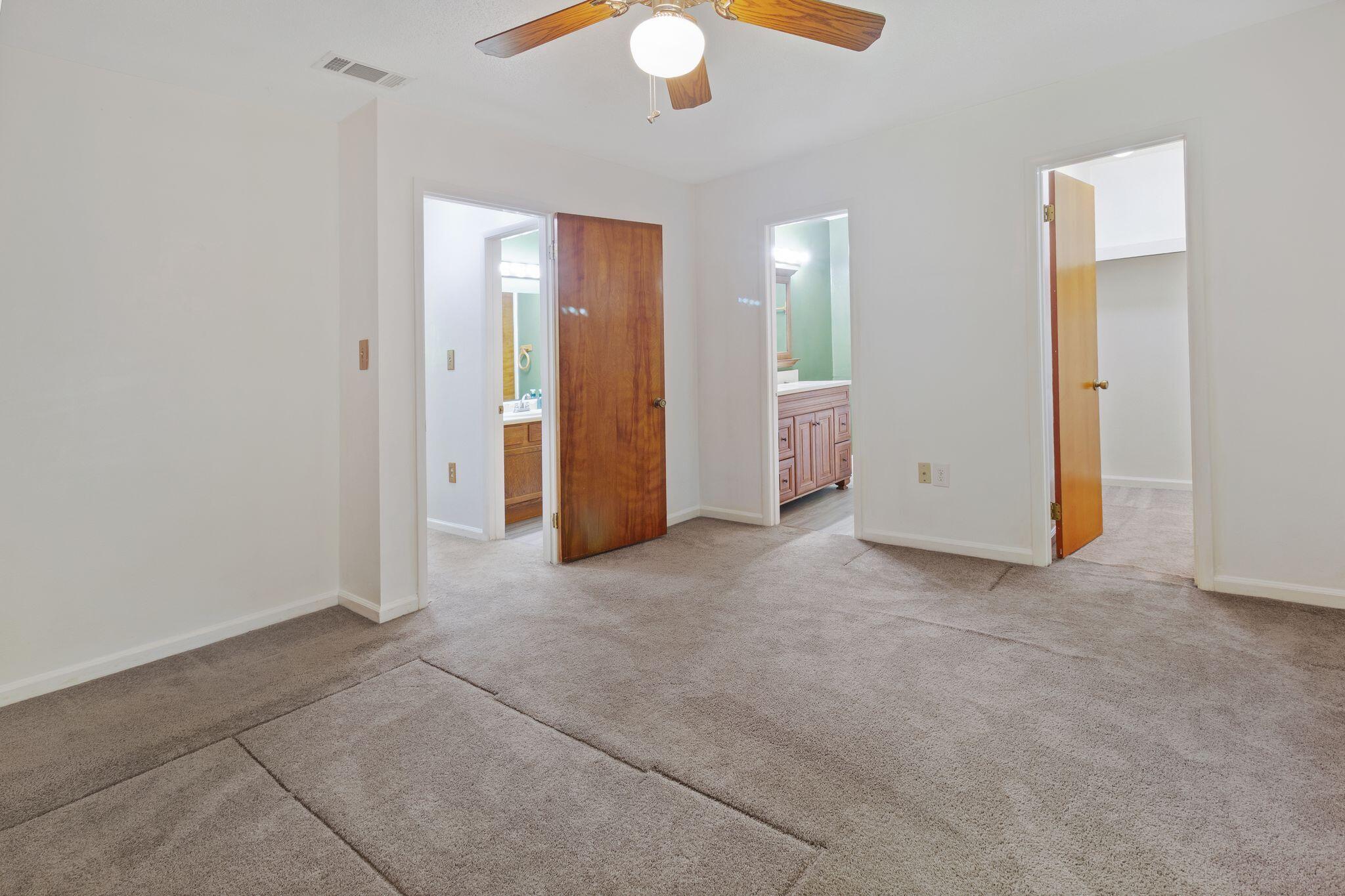 ROCKY BAYOU T/H - Residential Lease