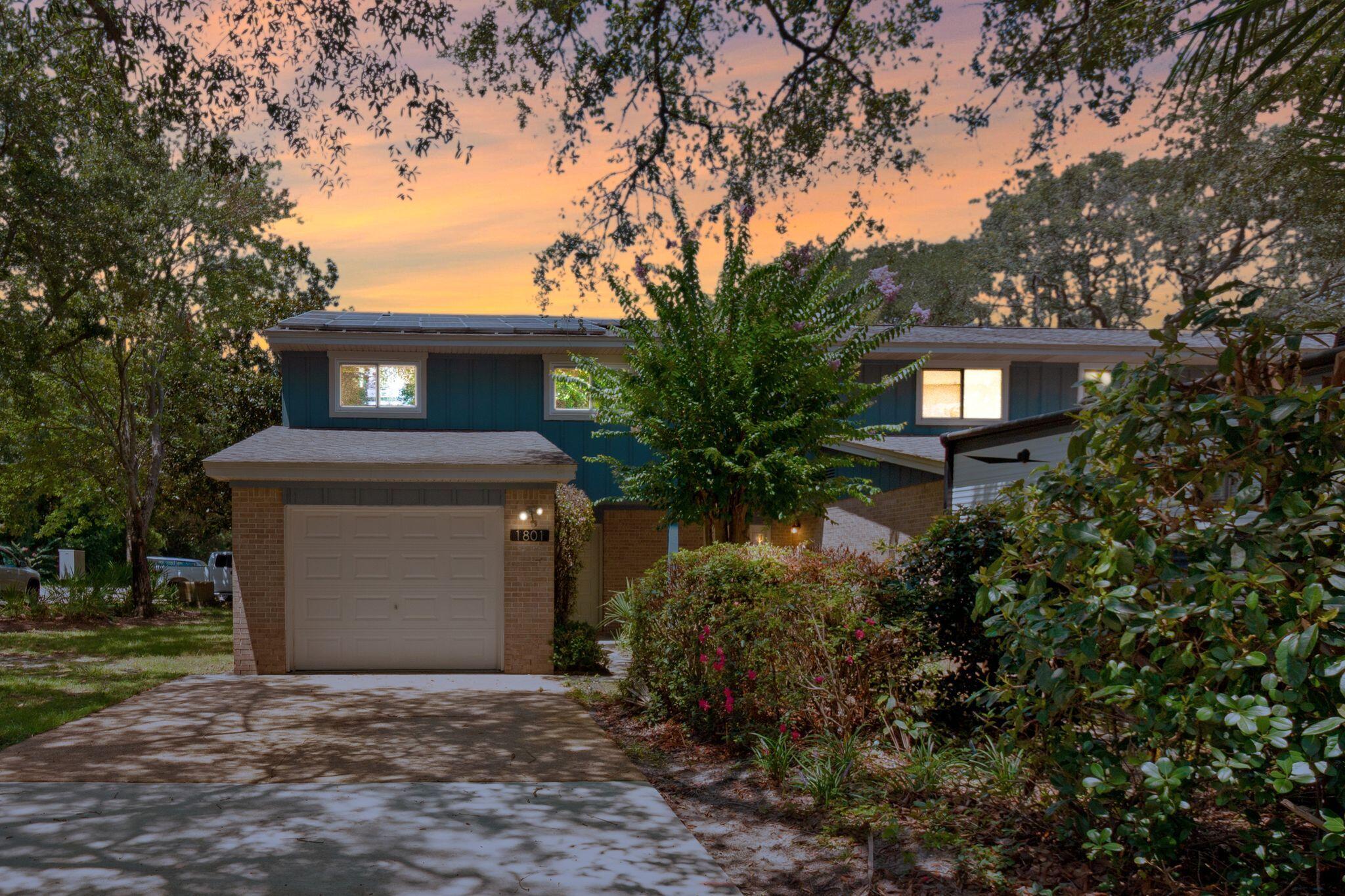 ROCKY BAYOU T/H - Residential Lease