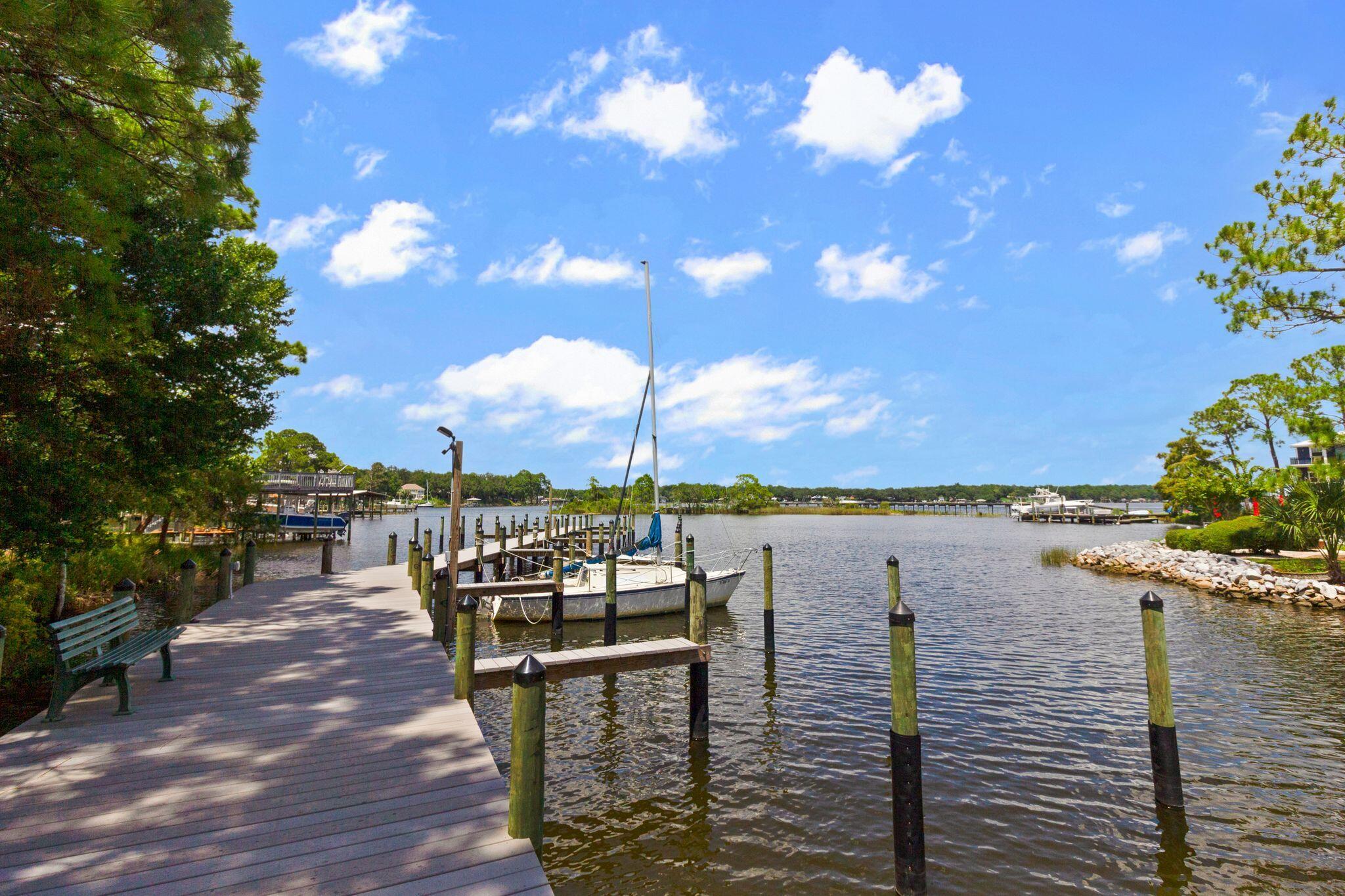 ROCKY BAYOU T/H - Residential Lease