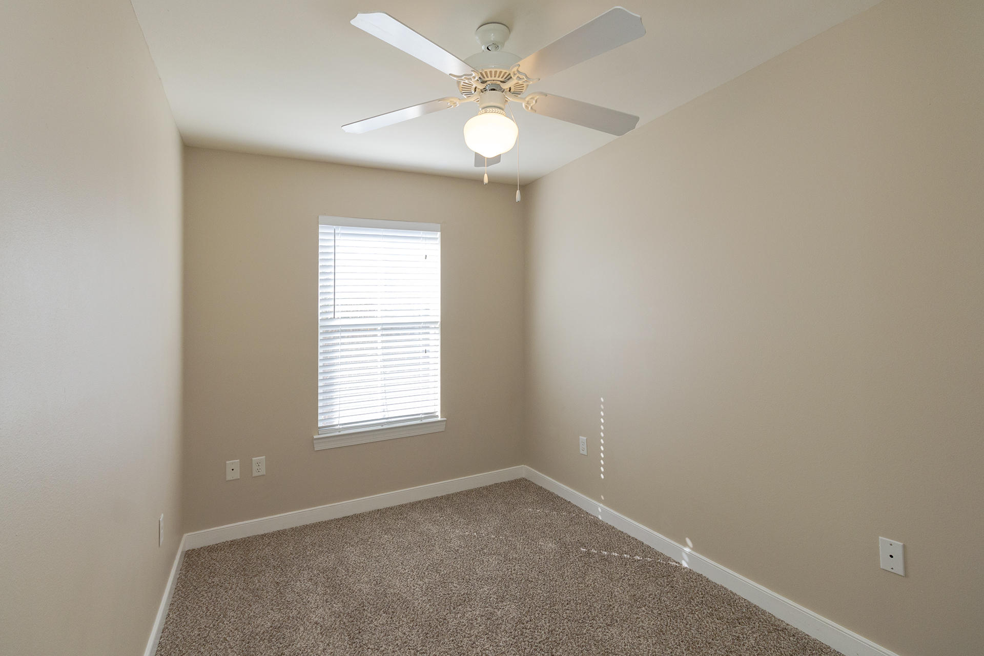 TWIN LAKES PHASE II - Residential