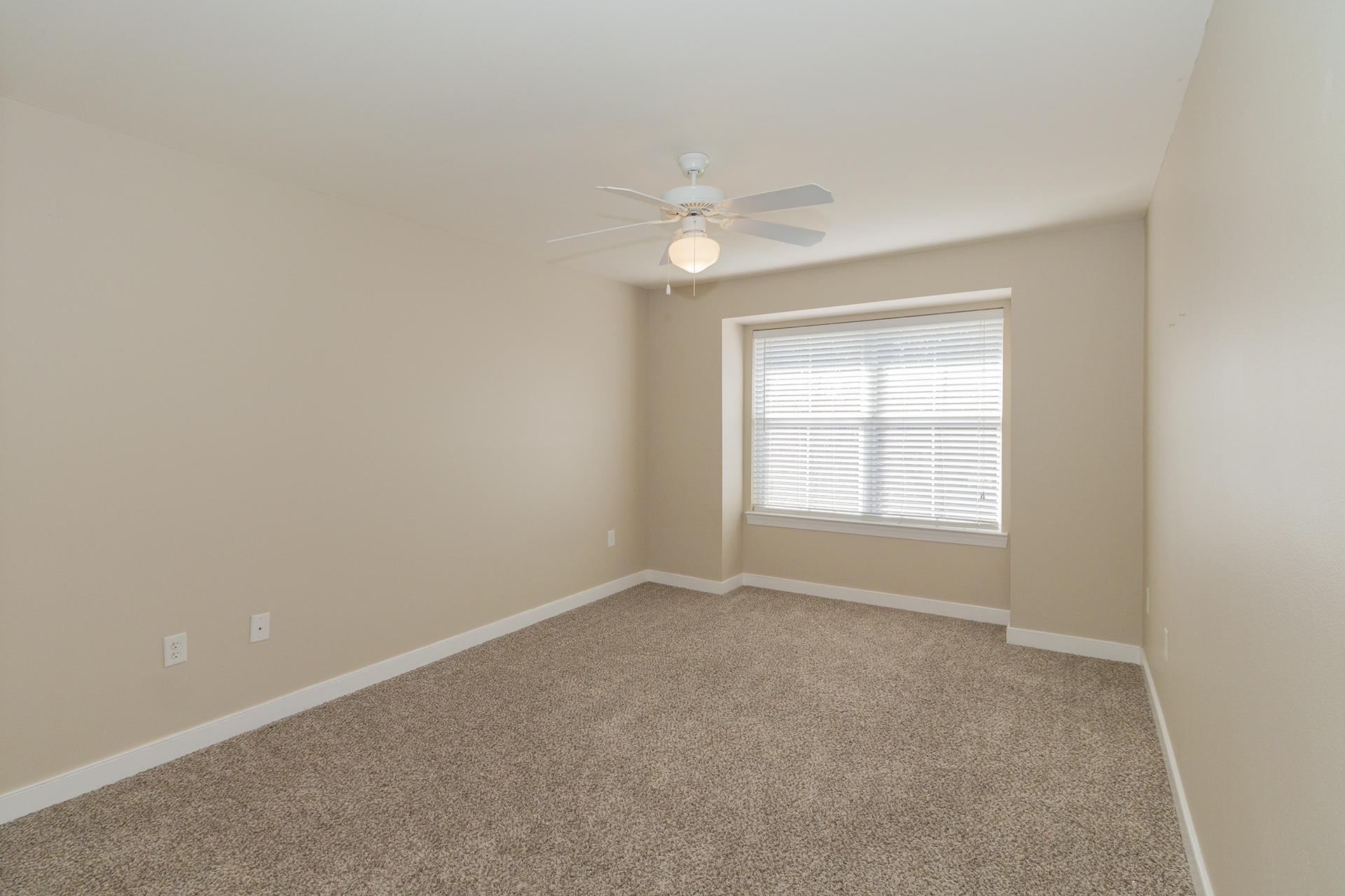 TWIN LAKES PHASE II - Residential