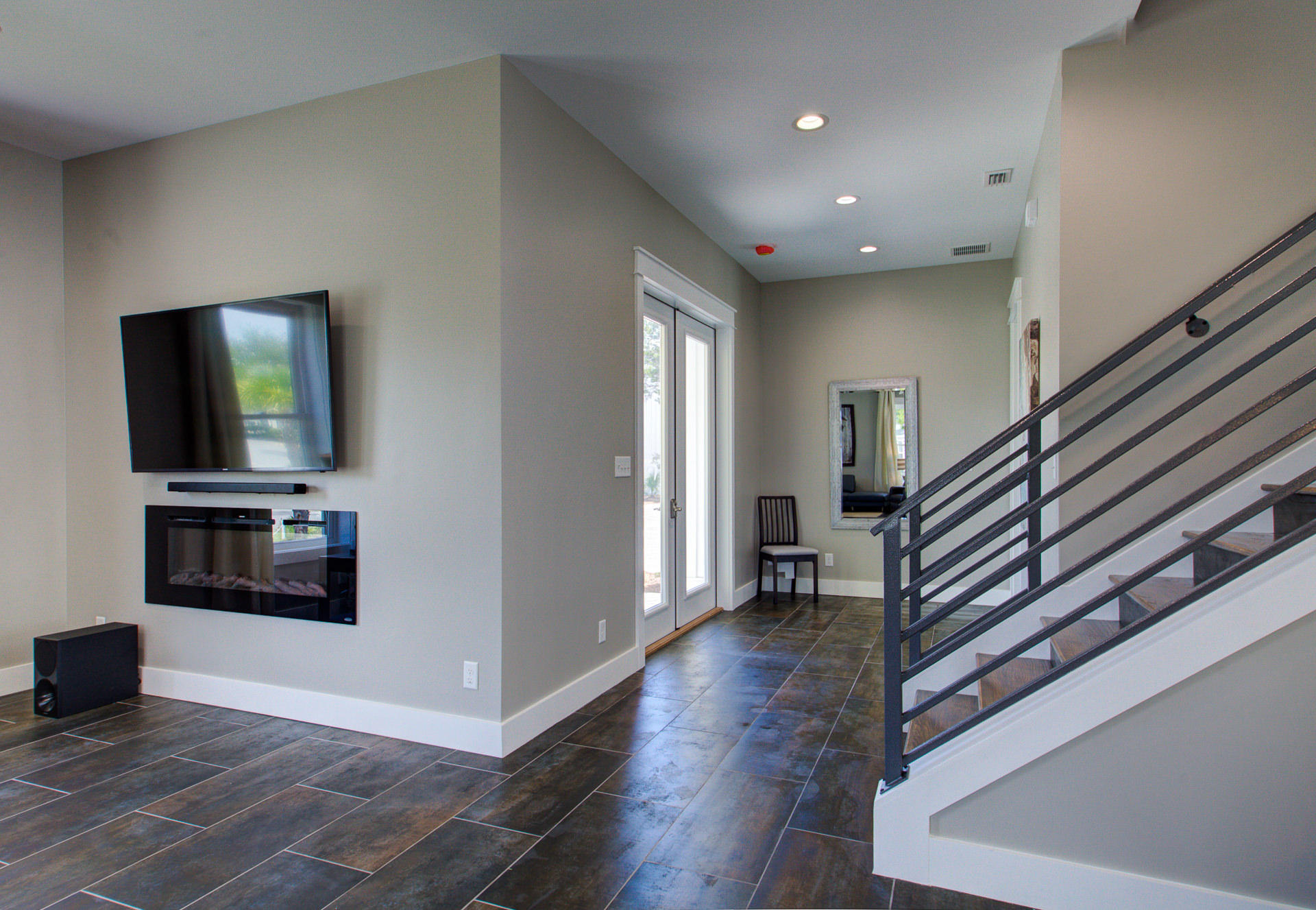EMERALD WATERS VILLAGE - Residential