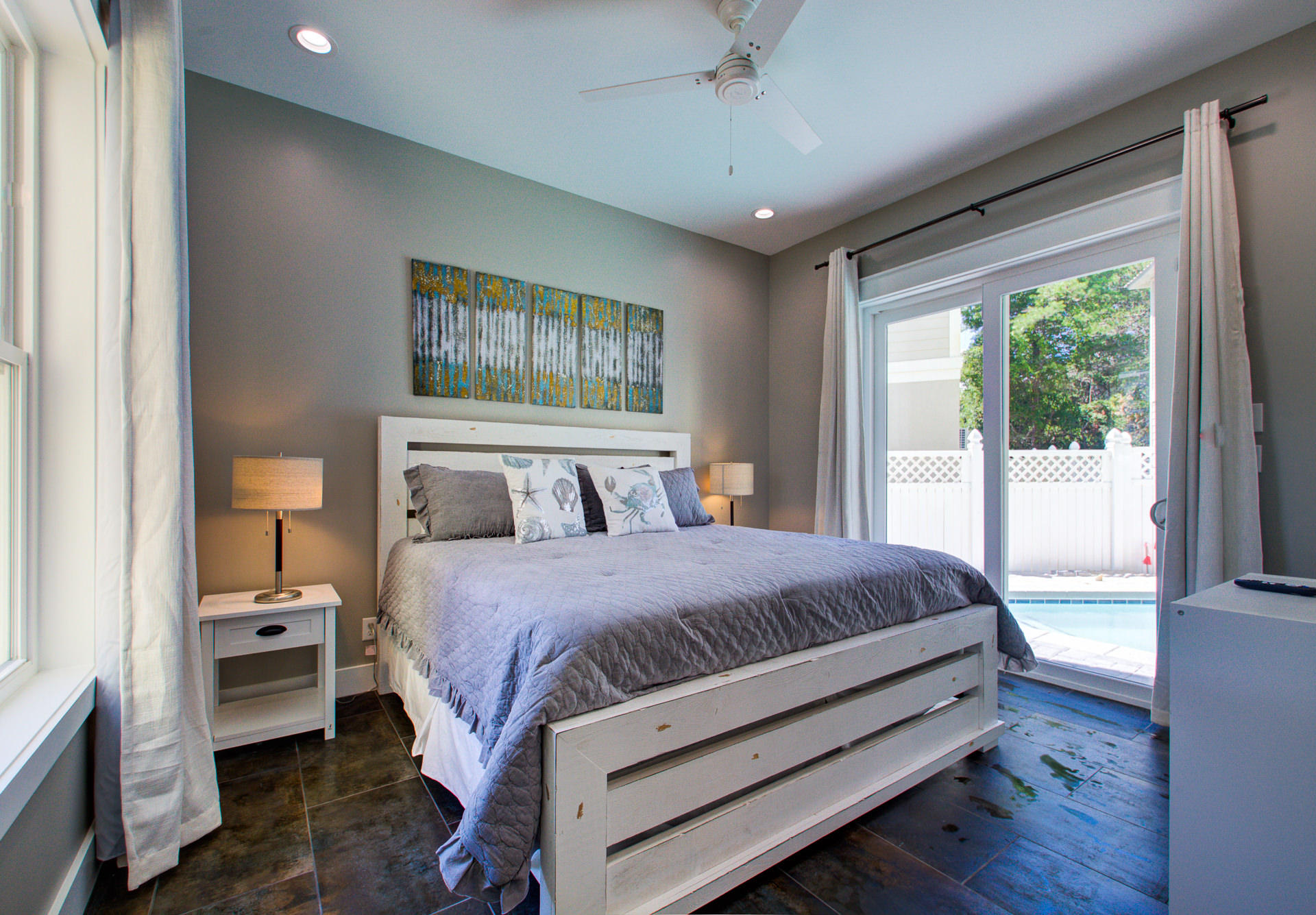 EMERALD WATERS VILLAGE - Residential