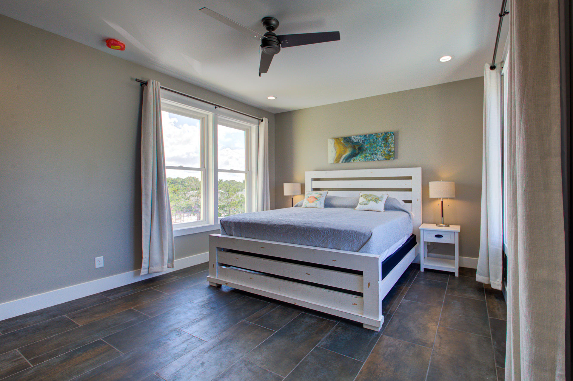 EMERALD WATERS VILLAGE - Residential