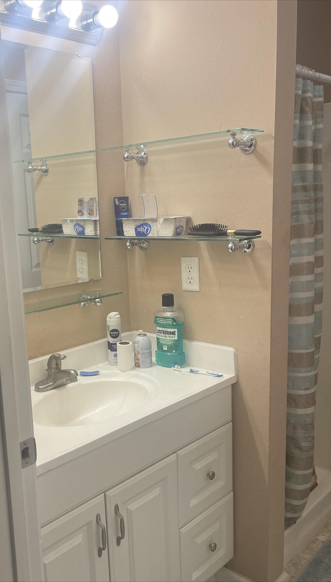 SWEETBRIAR STATION S/D - Residential