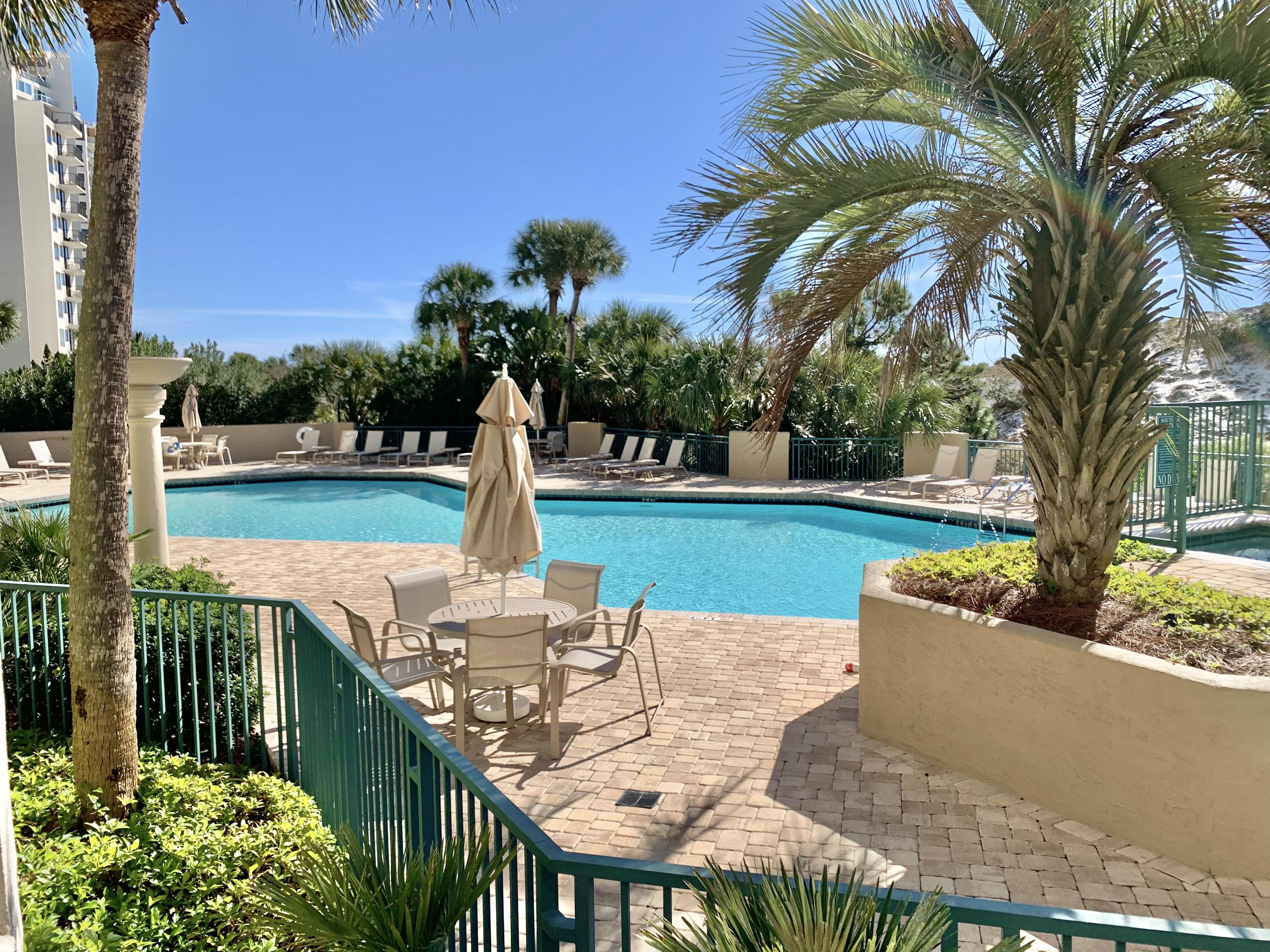 SOUTHWINDS AT SANDESTIN - Residential