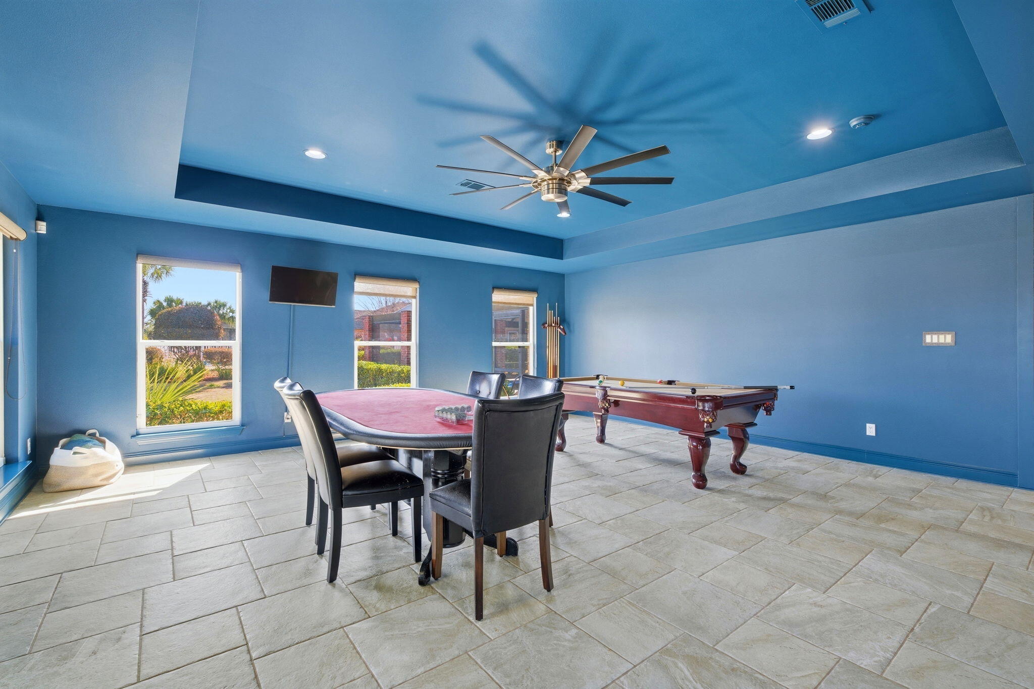 HIDDEN CREEK ESTATES AT HOLLEY BY THE SEA - Residential