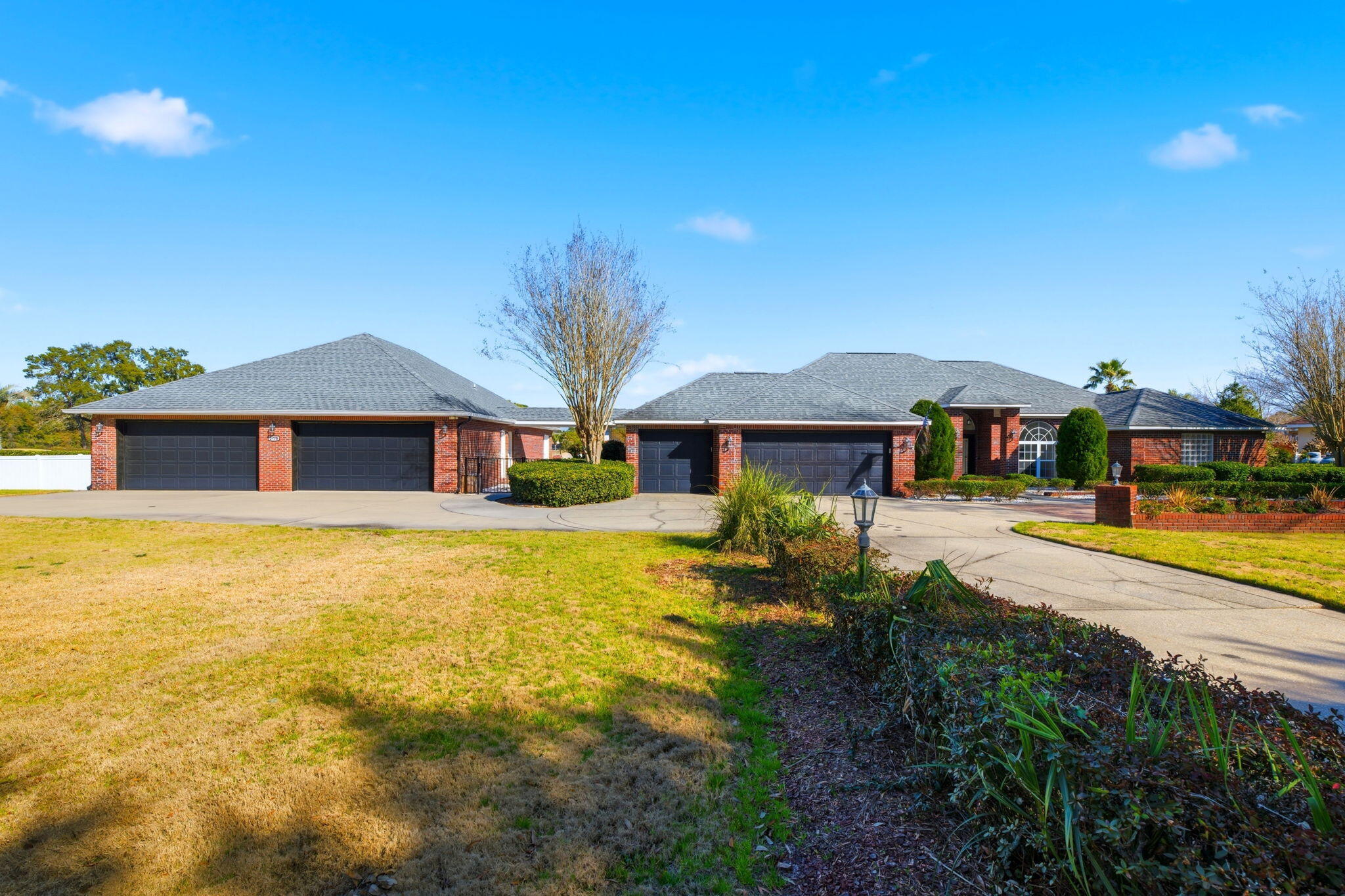 HIDDEN CREEK ESTATES AT HOLLEY BY THE SEA - Residential