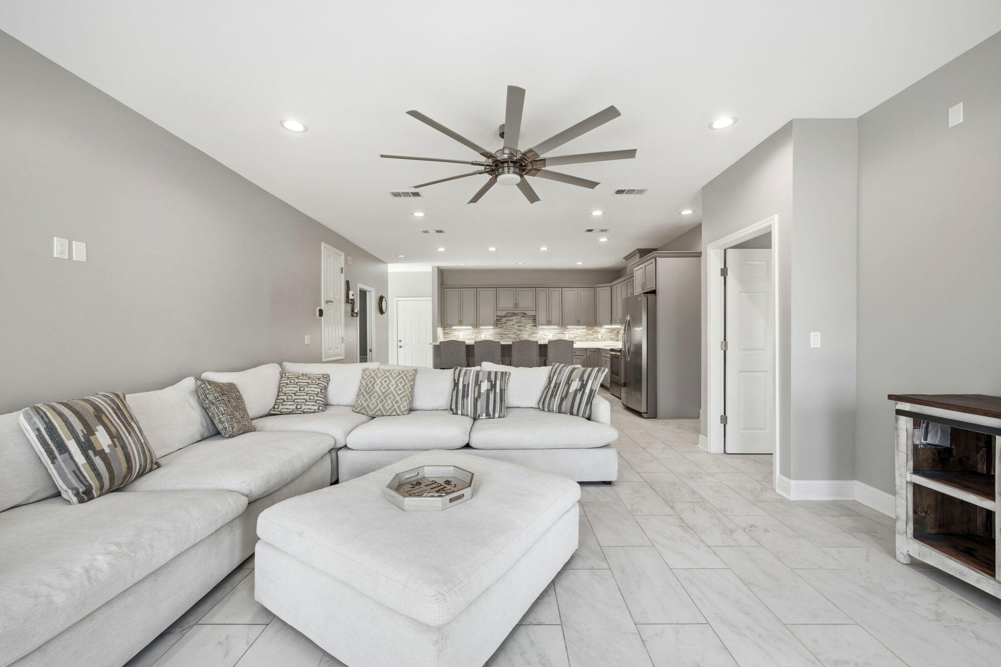 HIDDEN CREEK ESTATES AT HOLLEY BY THE SEA - Residential