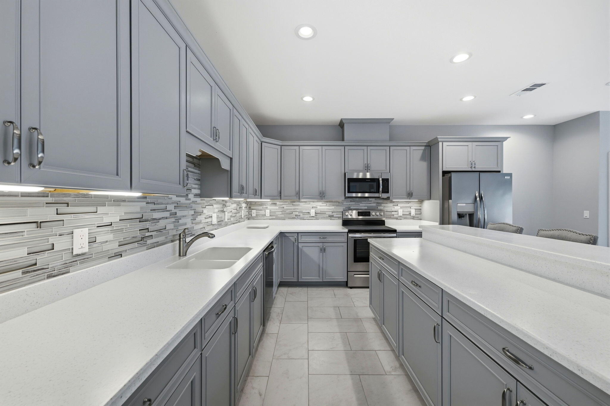 HIDDEN CREEK ESTATES AT HOLLEY BY THE SEA - Residential