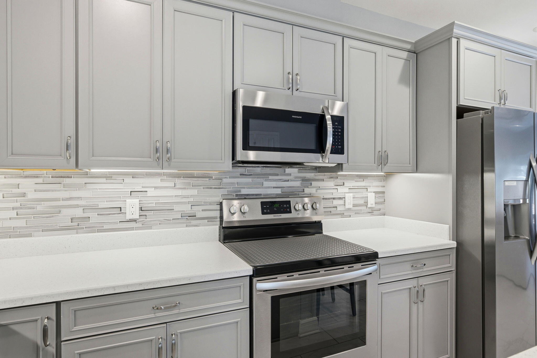 HIDDEN CREEK ESTATES AT HOLLEY BY THE SEA - Residential