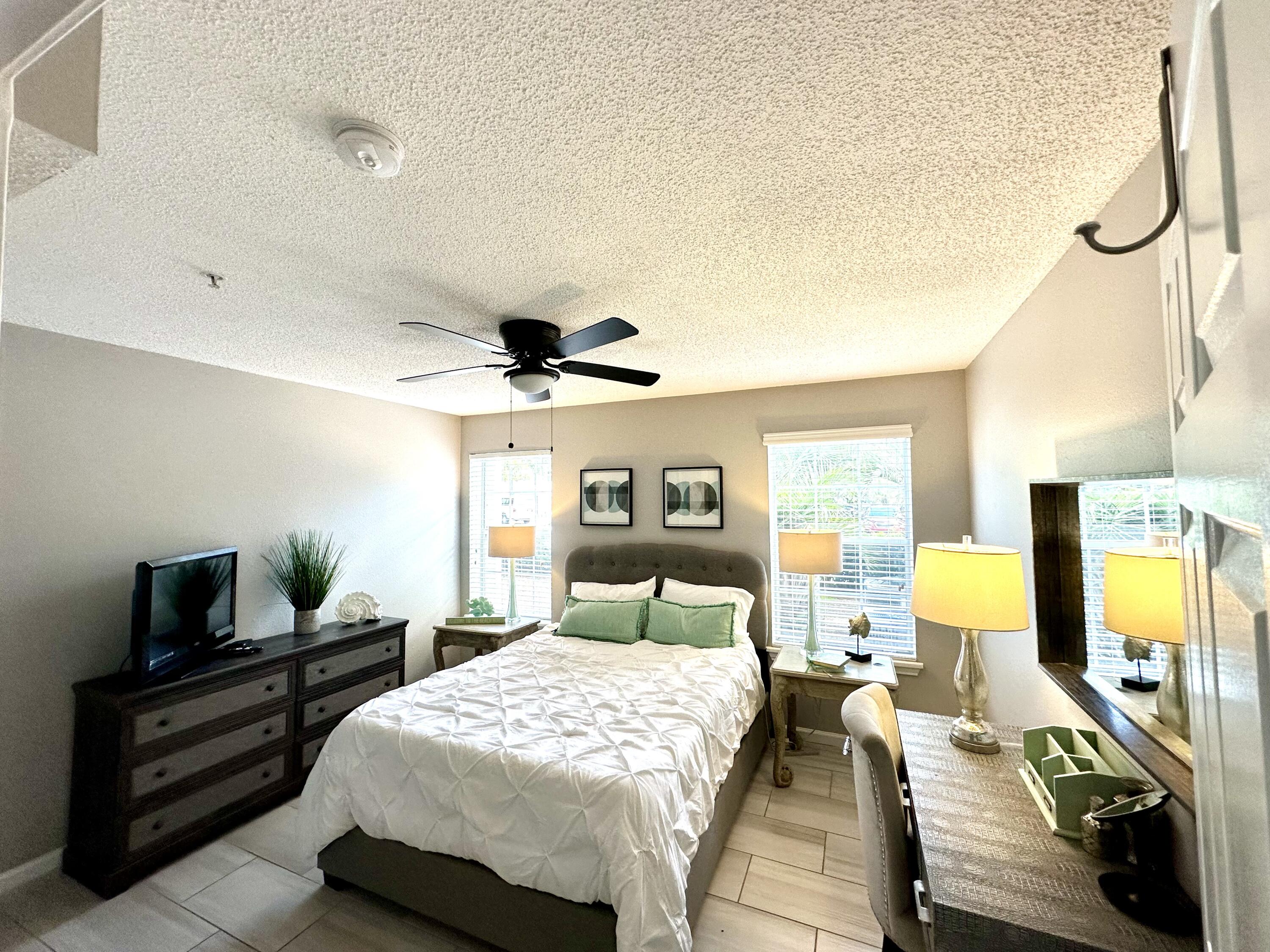 INDIAN LAKE - Residential