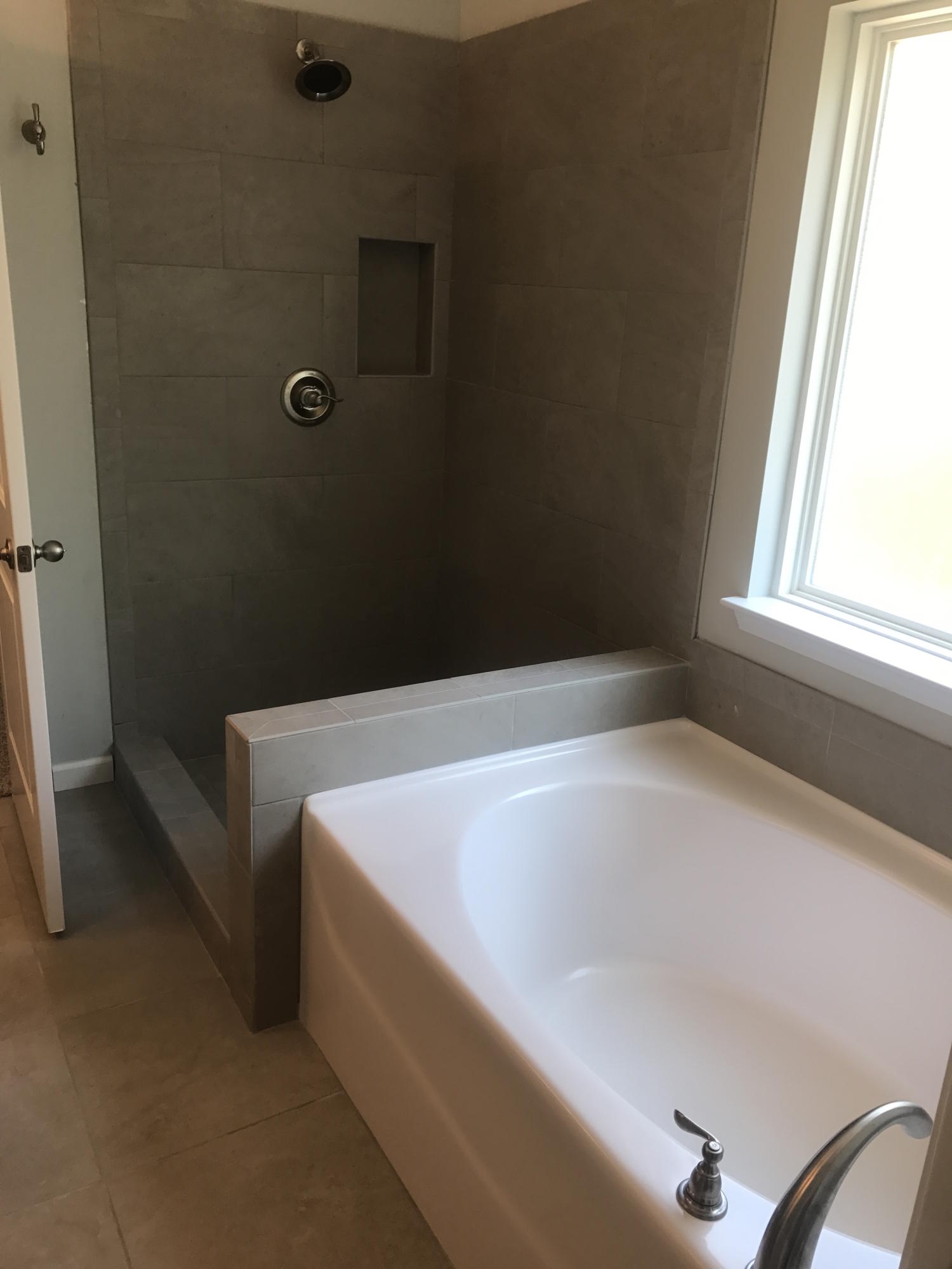 ENDICOTT VILLAGE - Residential