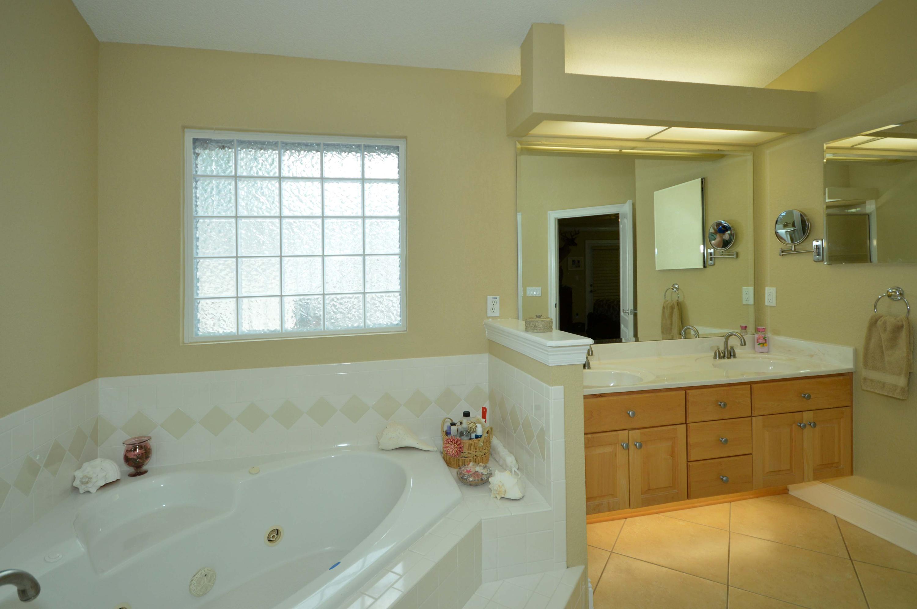 Creekwood - Residential