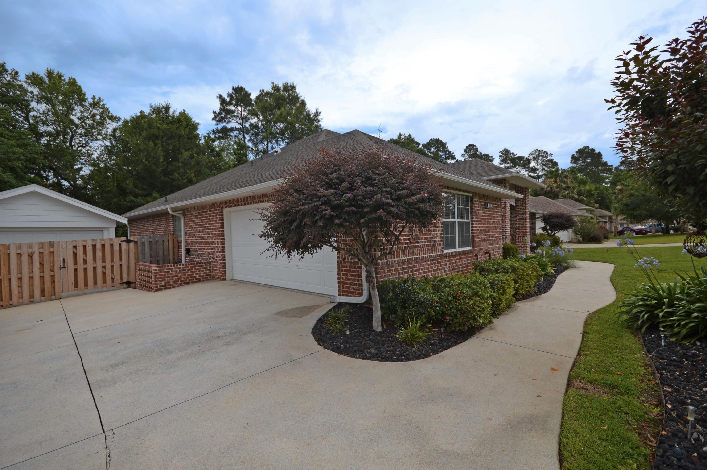 Creekwood - Residential