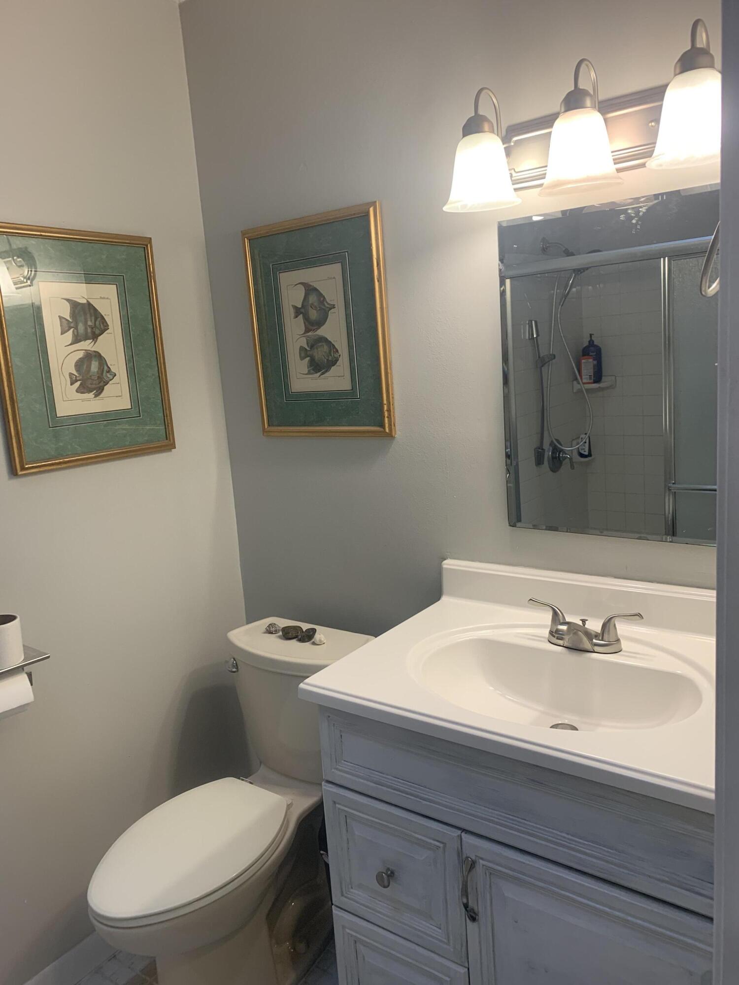BERKSHIRE WOODS - Residential Lease
