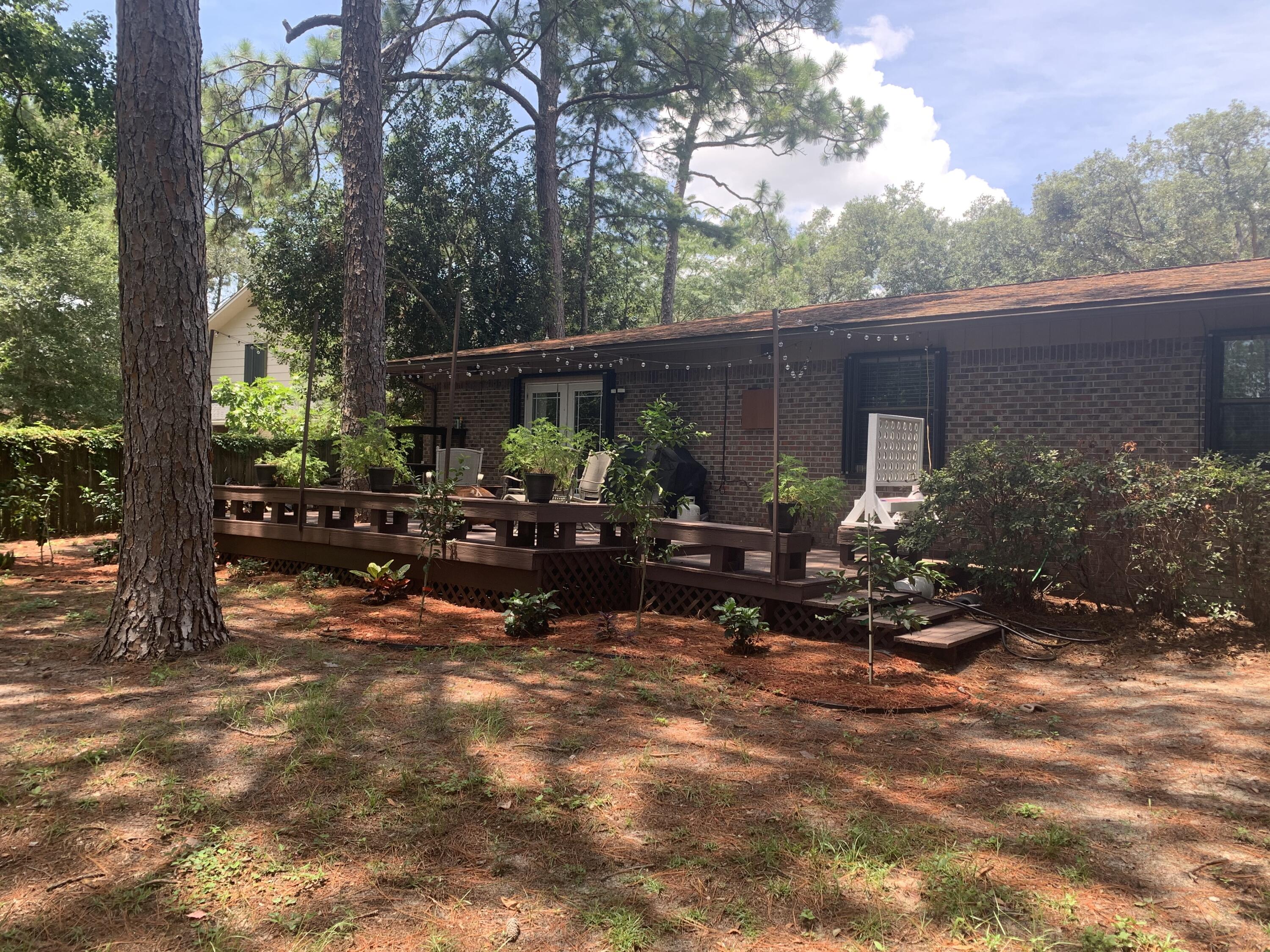 BERKSHIRE WOODS - Residential Lease