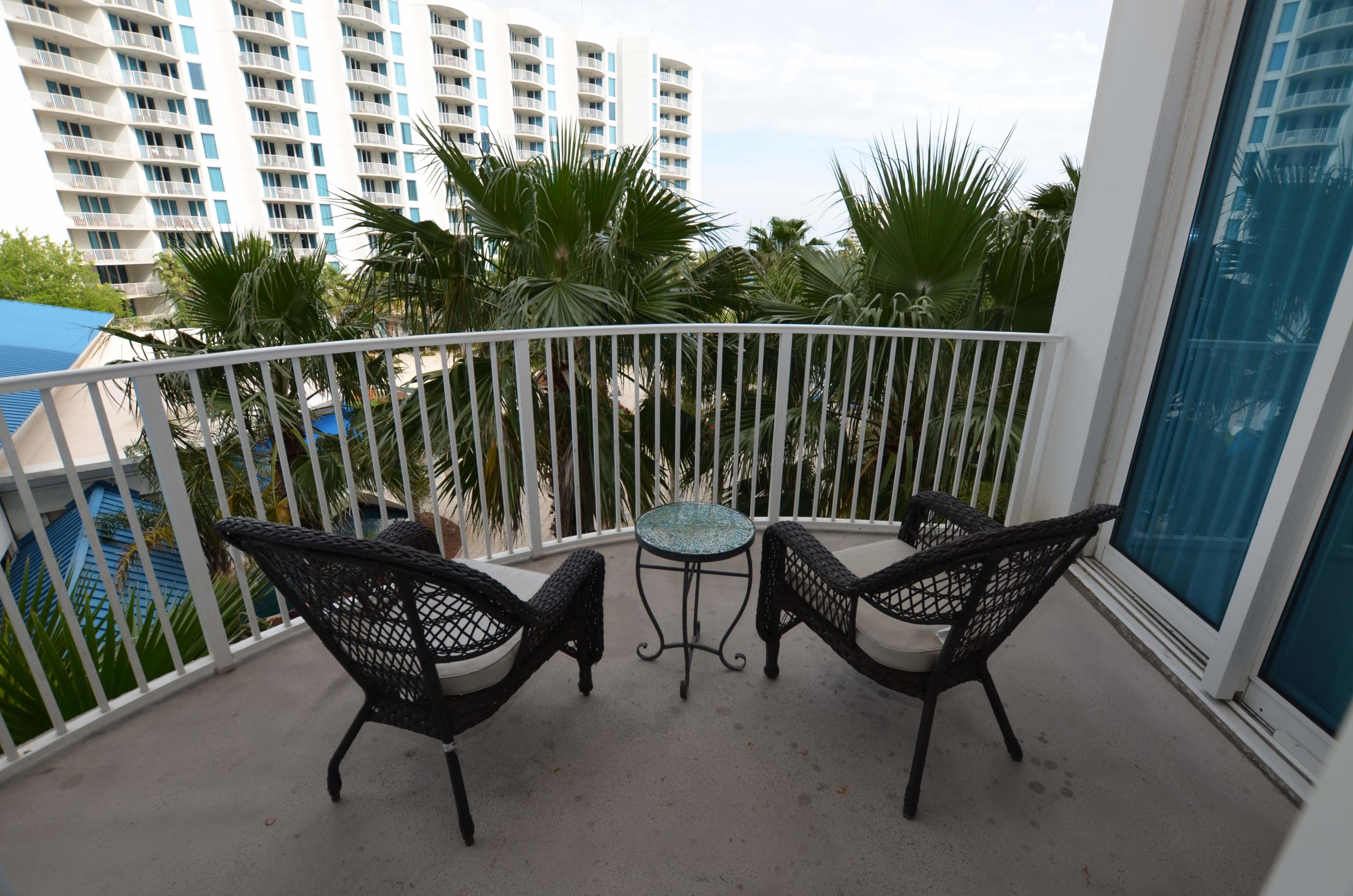 THE PALMS OF DESTIN - Residential