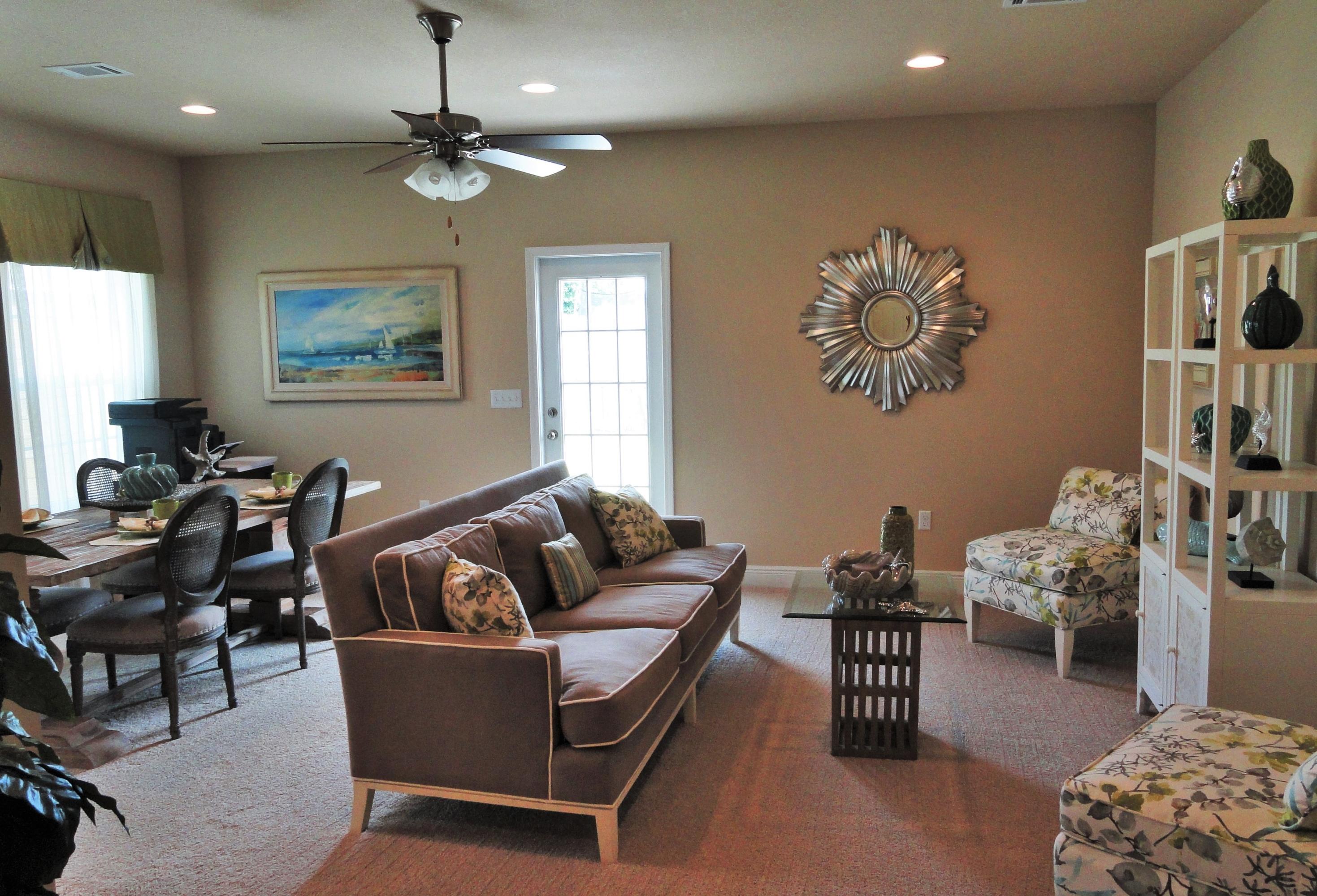 Iron Horse T/H - Residential