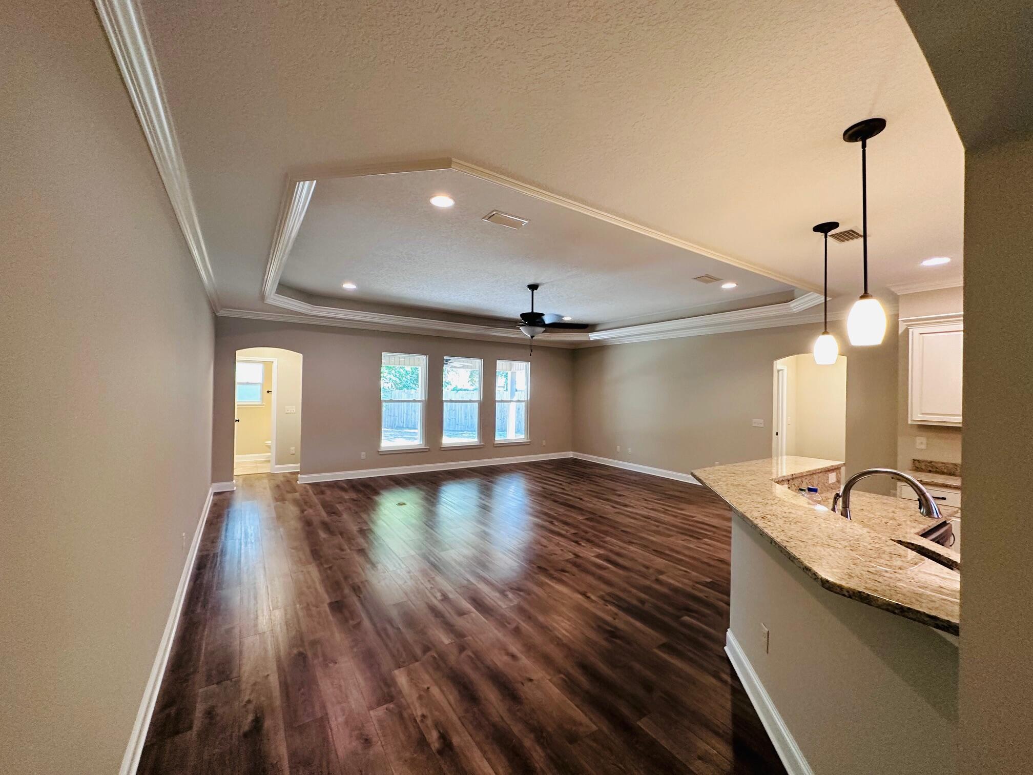 RE S/D PART ELLIOTT PT LOT 4 BLK A - Residential