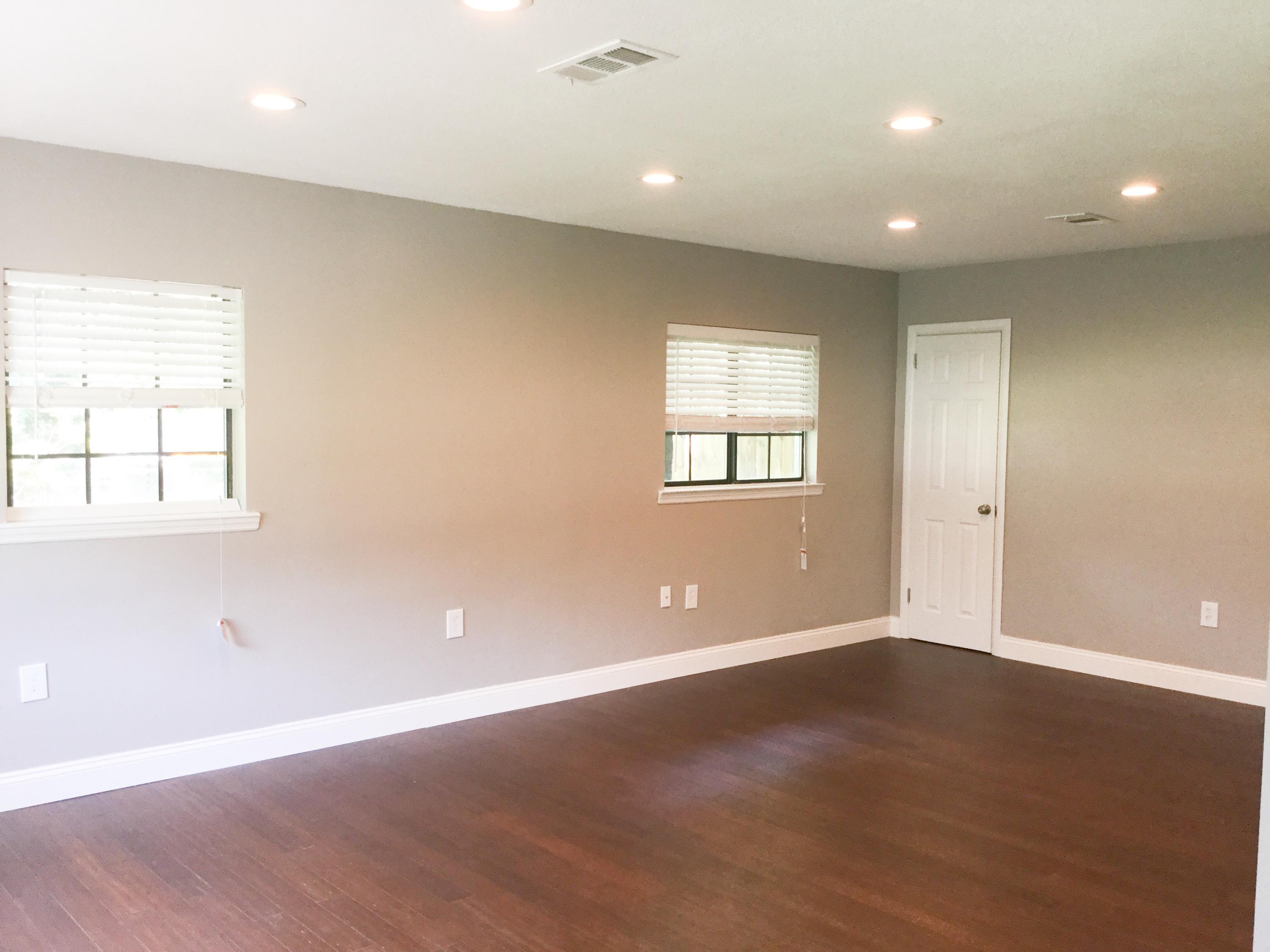 OAKLAND - Residential