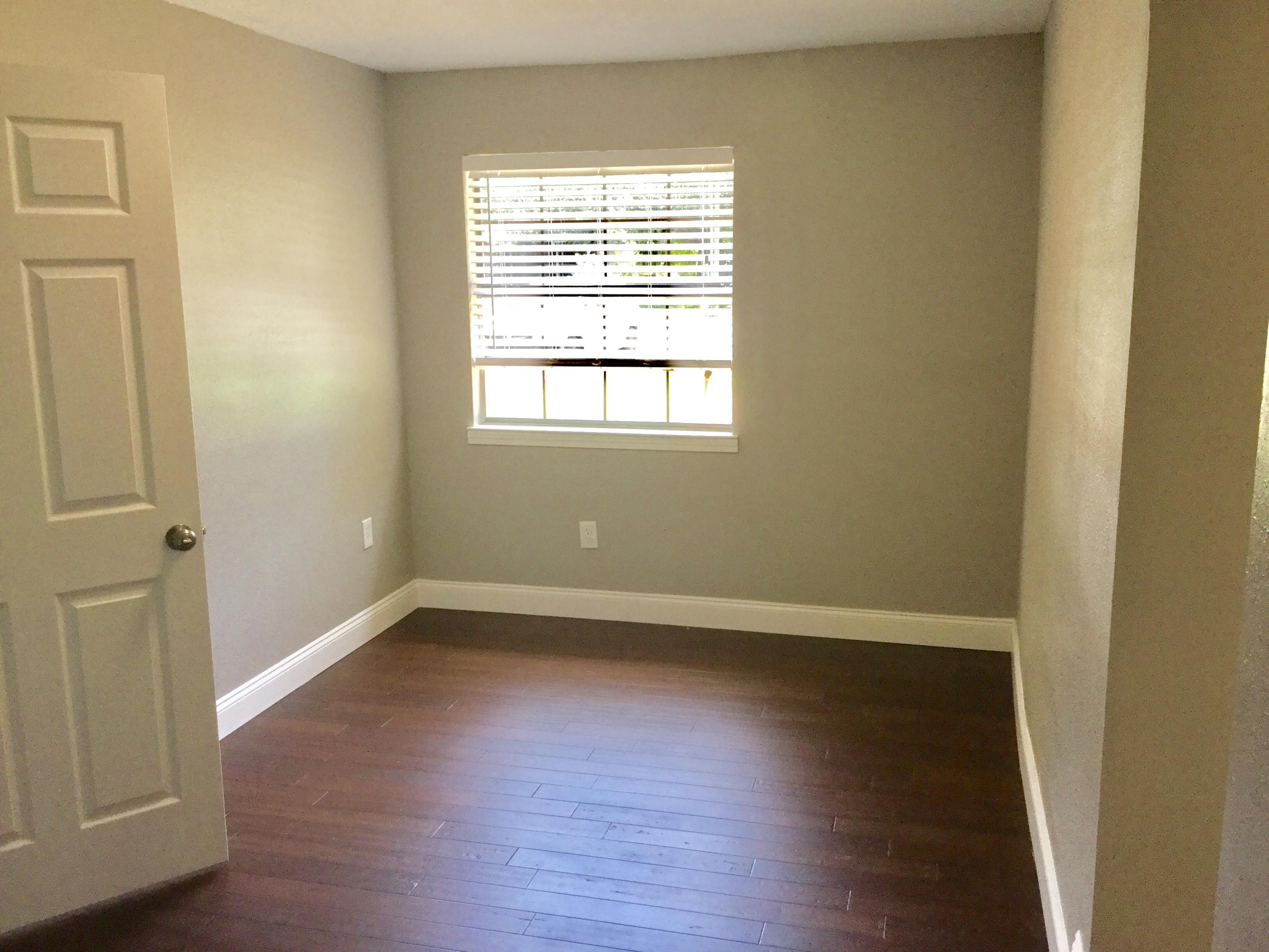 OAKLAND - Residential