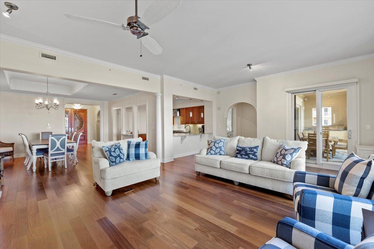 ONE WATER PLACE AT KELLY PLANTATION - Residential