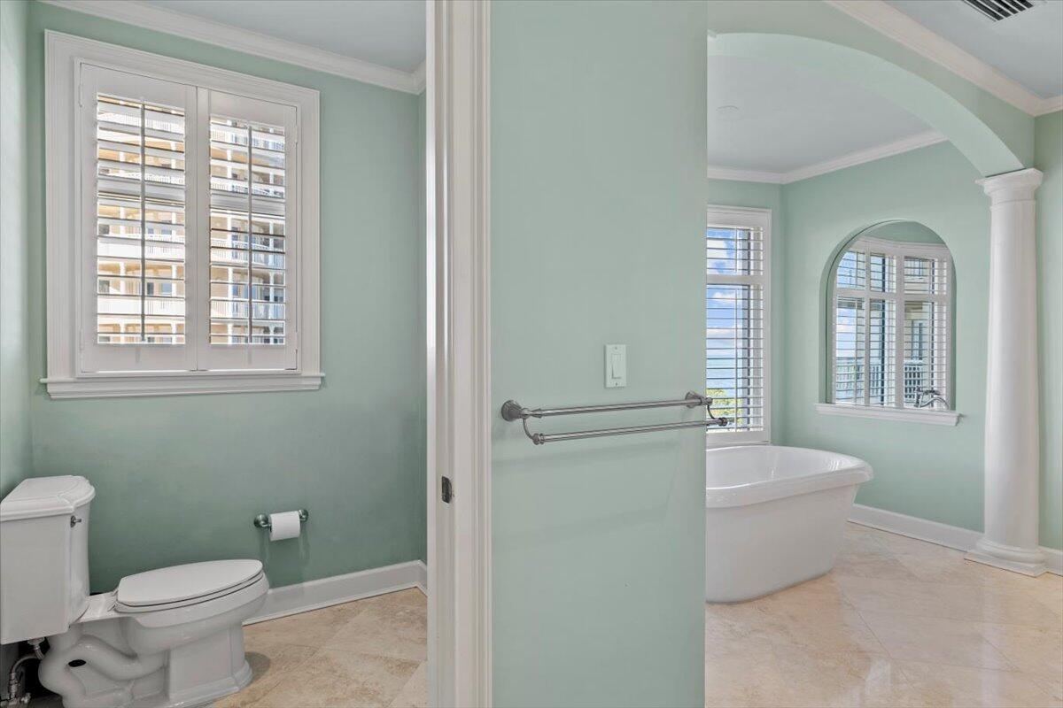 ONE WATER PLACE AT KELLY PLANTATION - Residential