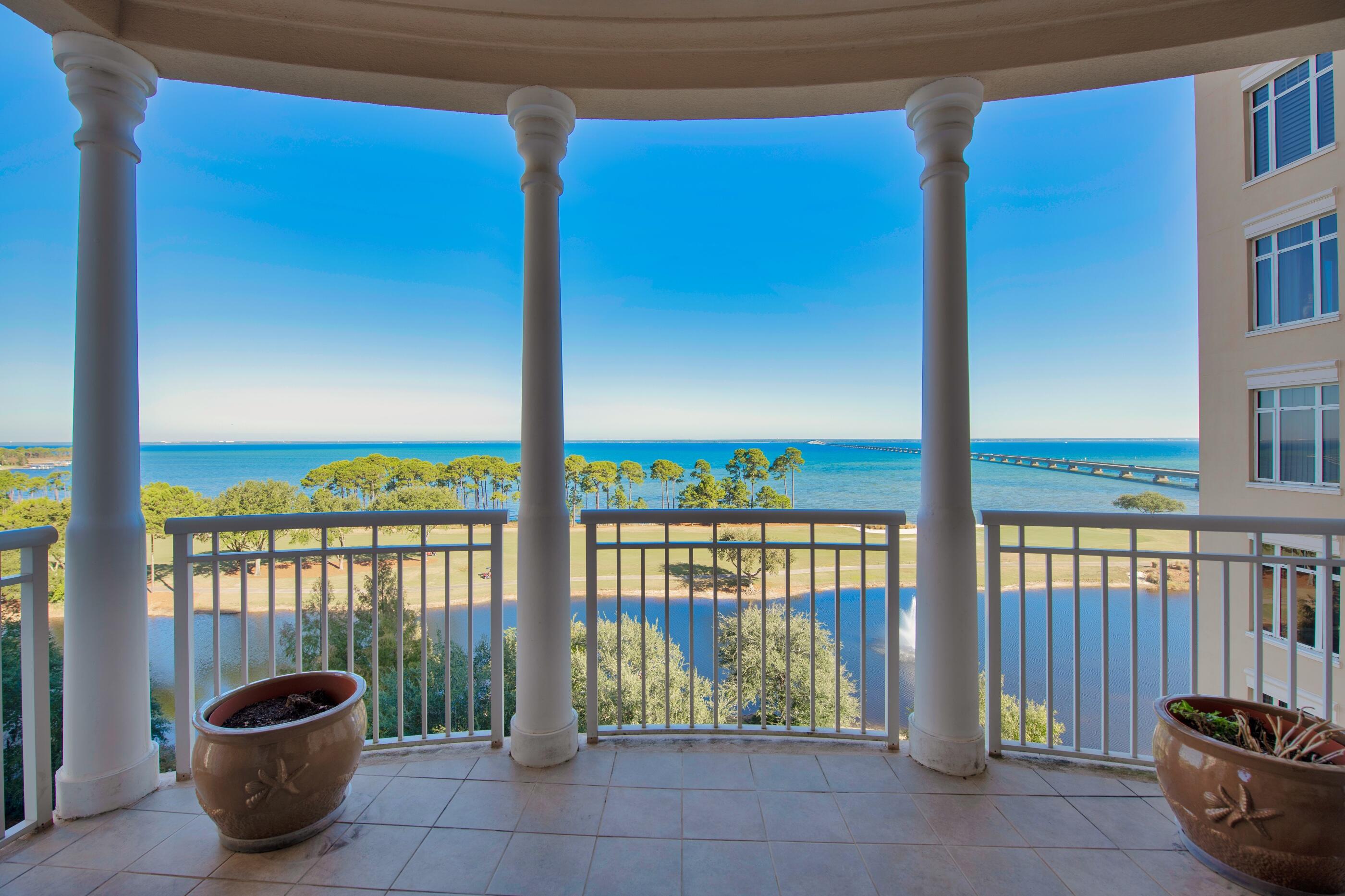 ONE WATER PLACE AT KELLY PLANTATION - Residential