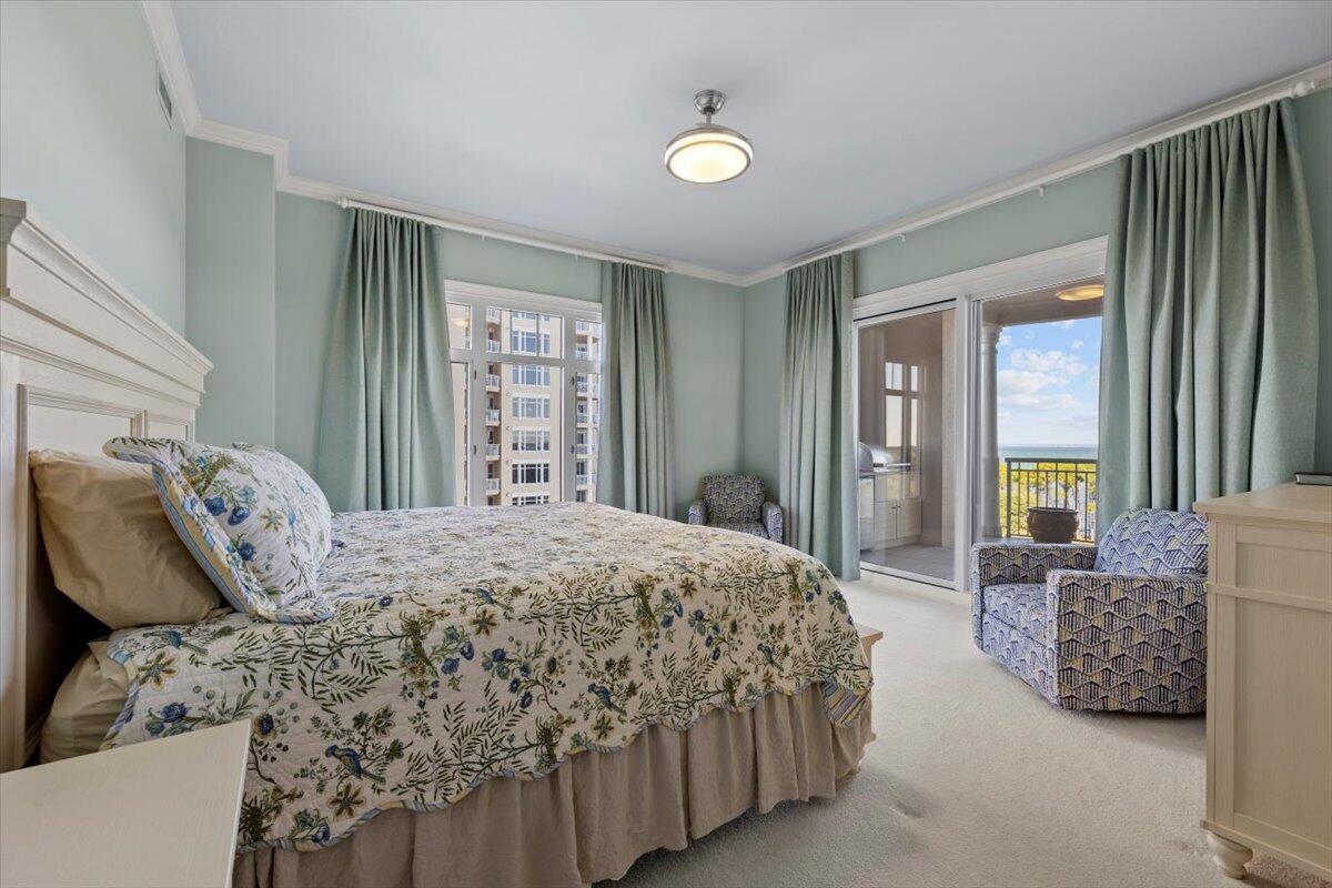 ONE WATER PLACE AT KELLY PLANTATION - Residential