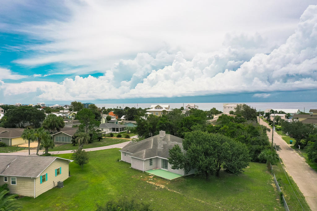 SANTA MONICA BEACH - Residential
