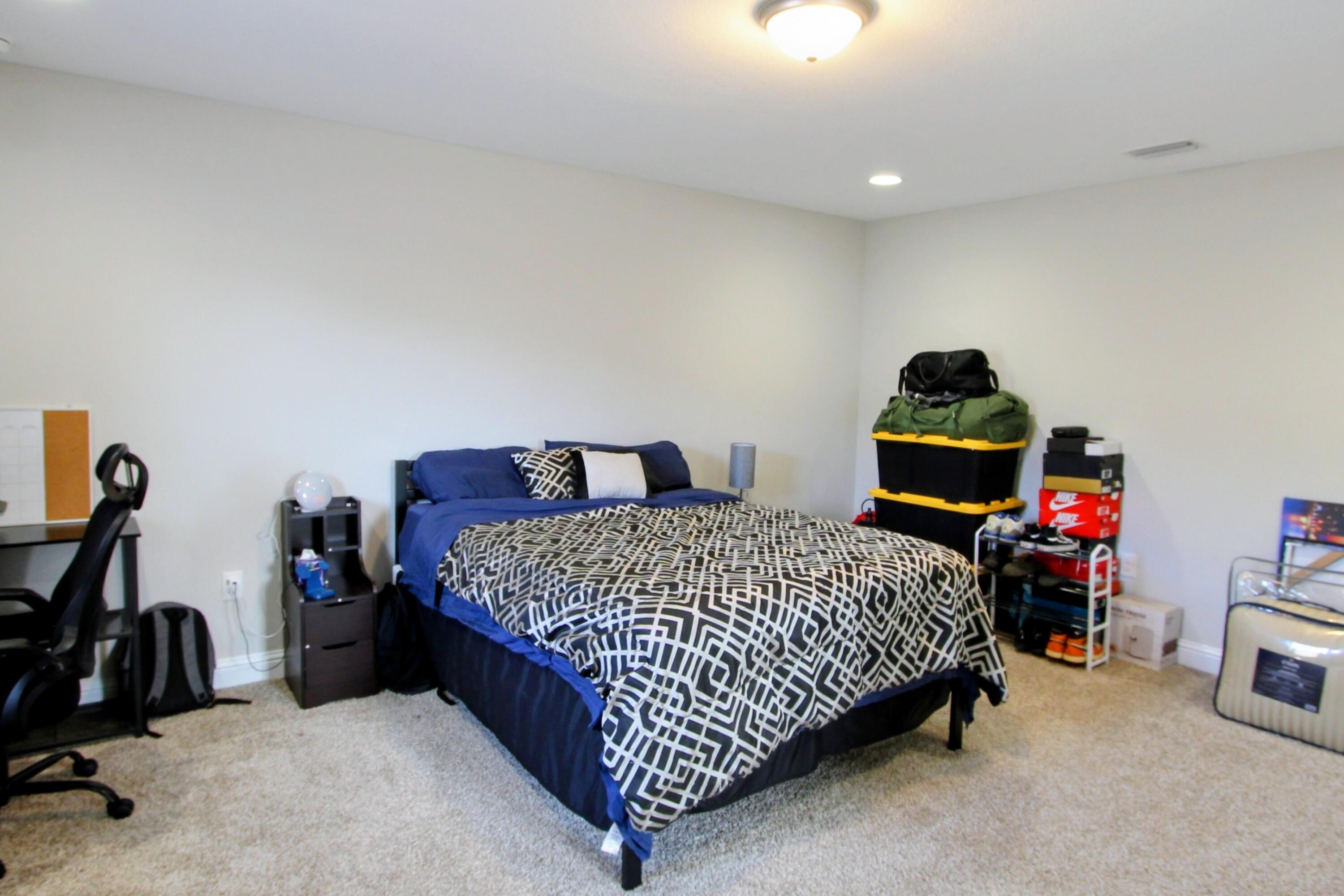 LEE FARMS PH III - Residential Lease